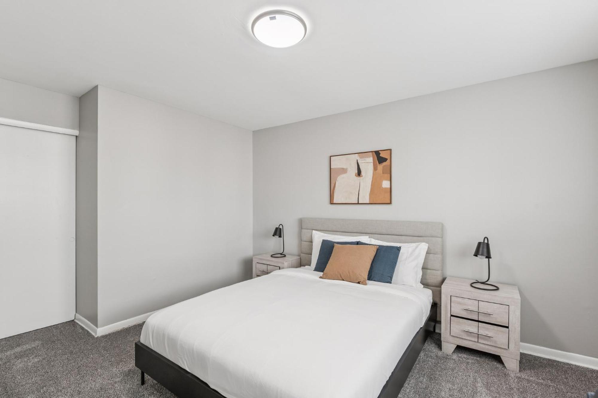 Avery D4 I Spacious 2 Bed 1 Bath Apartment Nashville