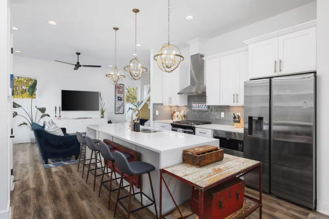 Walk Geodis Stadium Restaurants Rooftop Ev Garage *