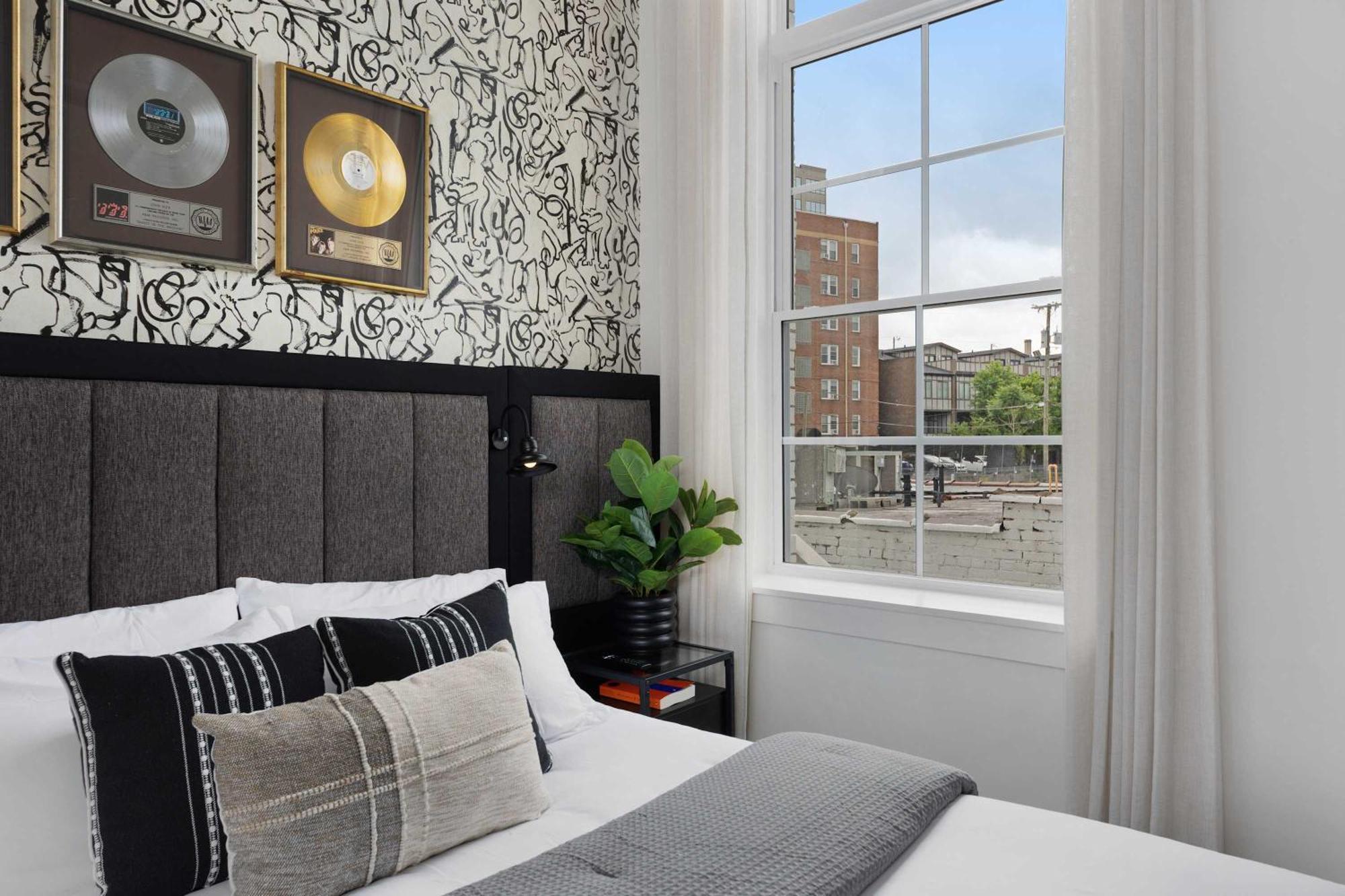 Legends Row By Maddox Apartment Nashville