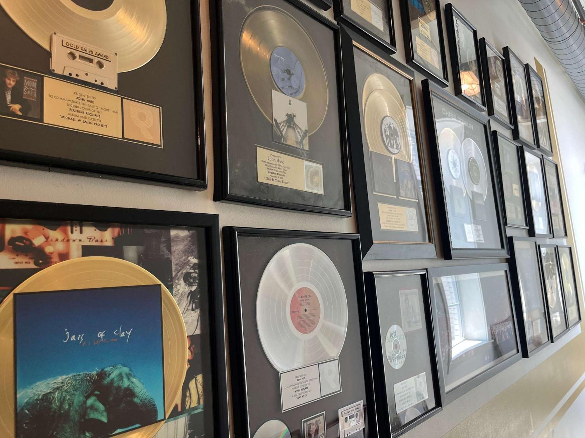 Apartment Legends Row By Maddox *