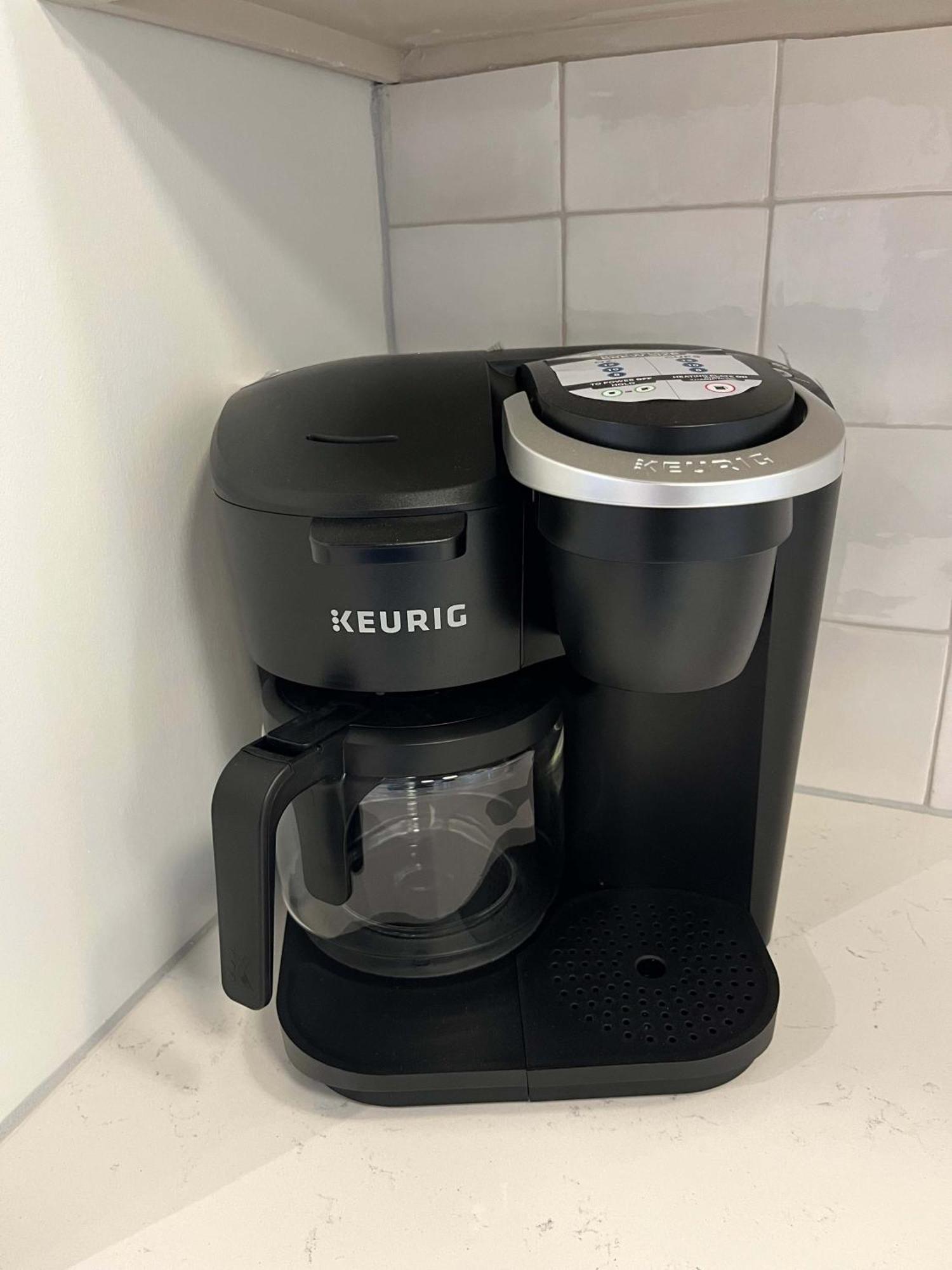 Legends Row By Maddox Apartment *