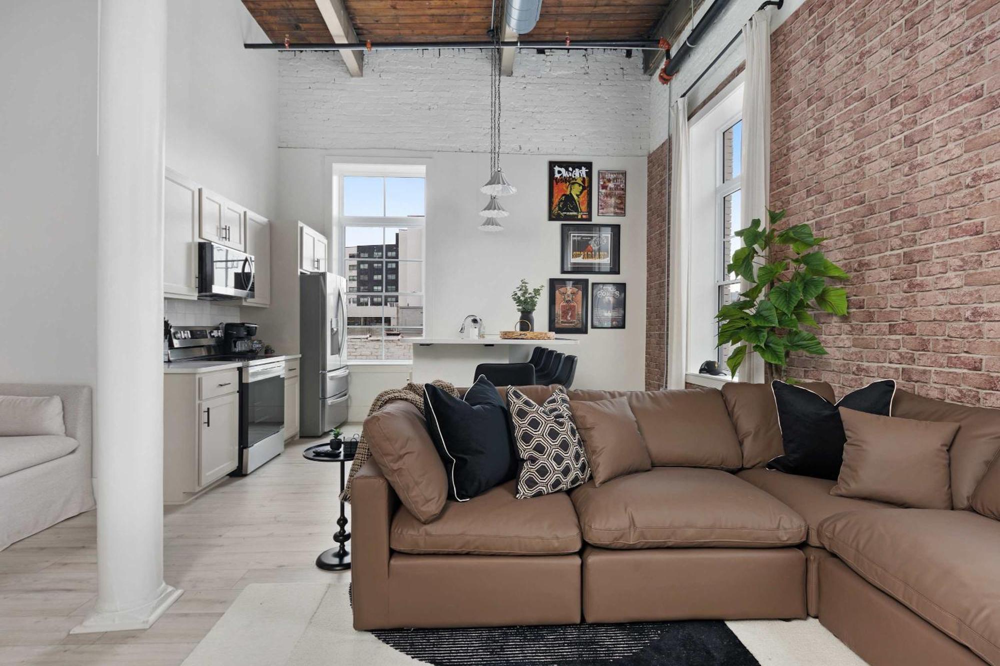 Apartment Legends Row By Maddox