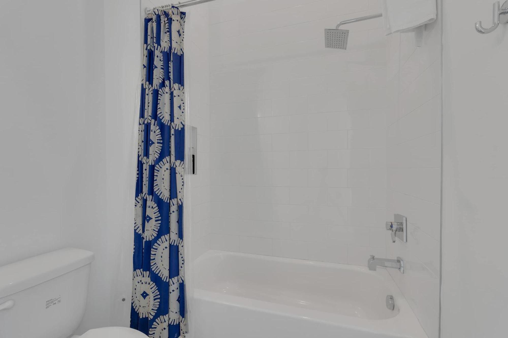 Holiday home Huge Rooftop 5 Mins To Dwtn Sleeps 12 Nashville