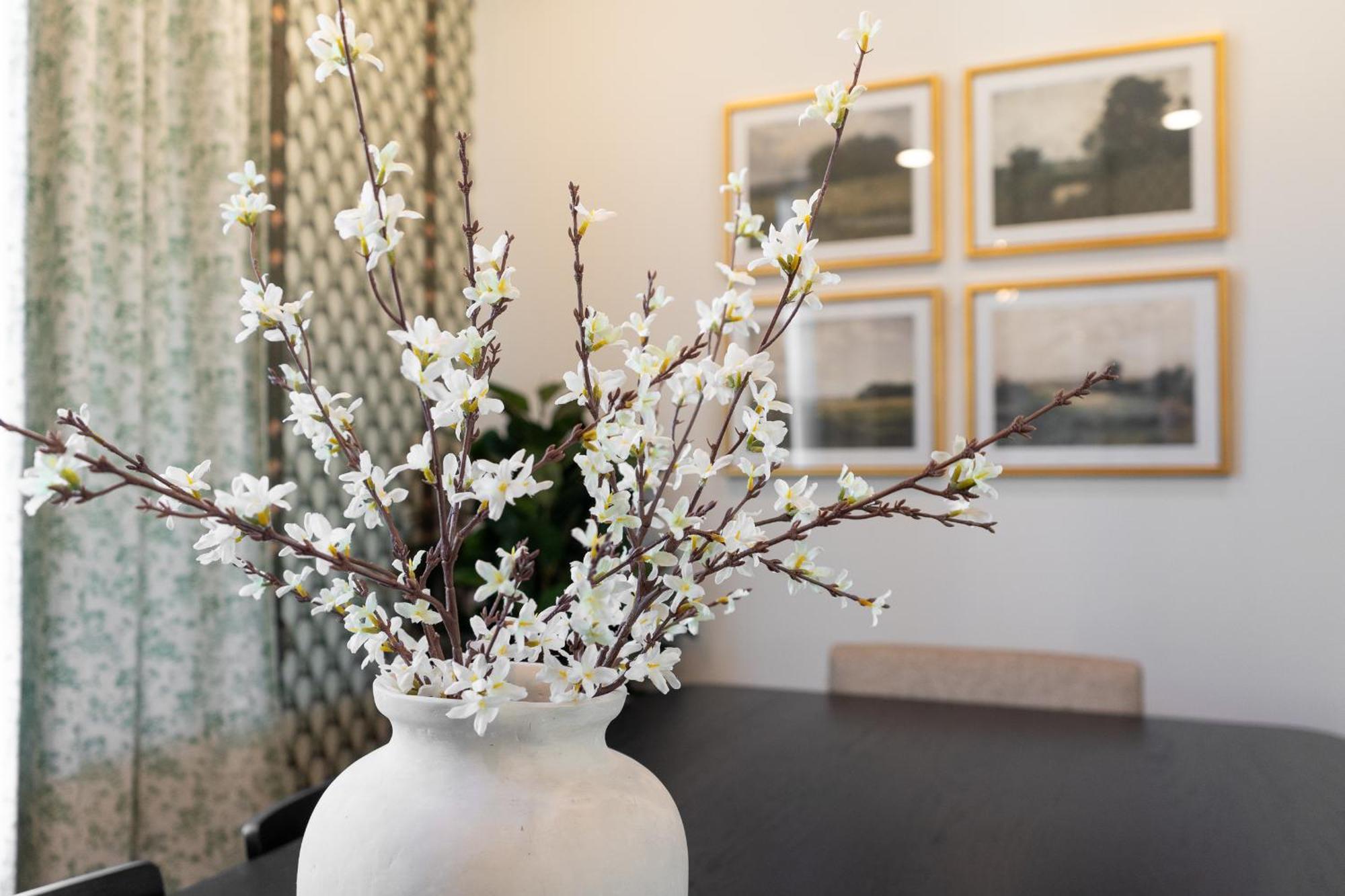 Hank At The Lucy By Local Holiday home *