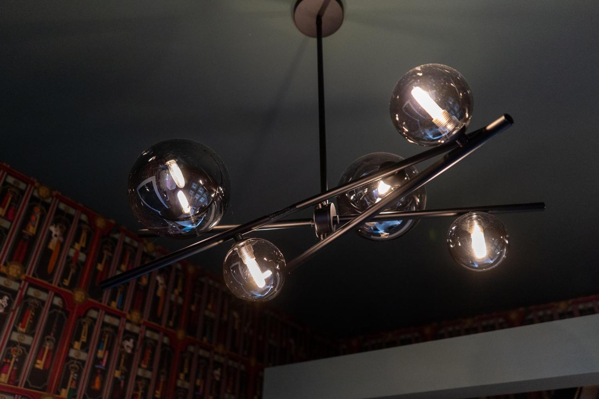 Hank At The Lucy By Local *