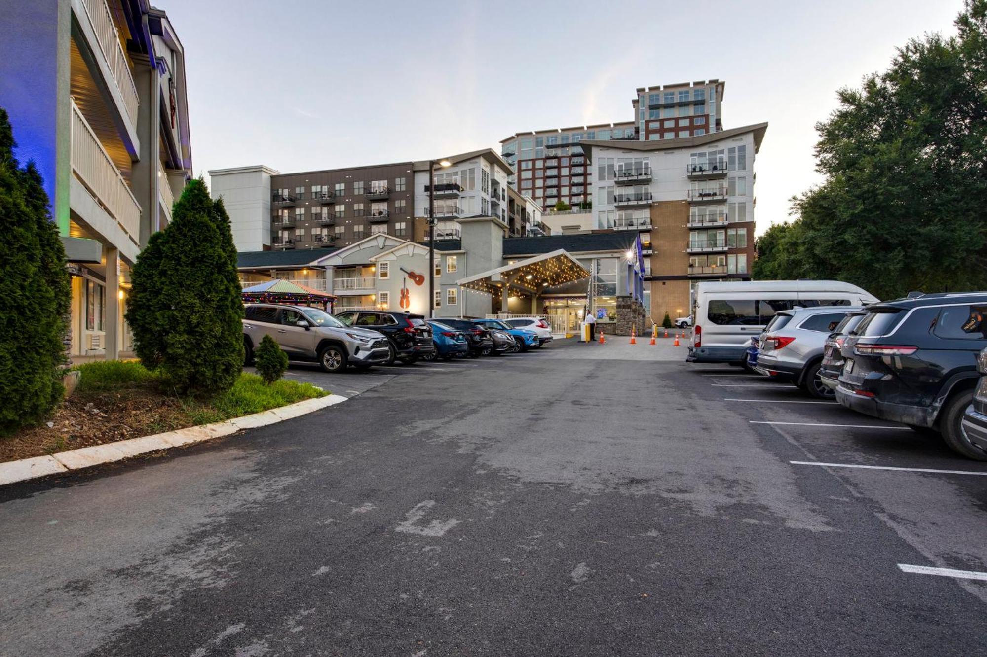 Comfort Downtown - Music Center 3* Nashville