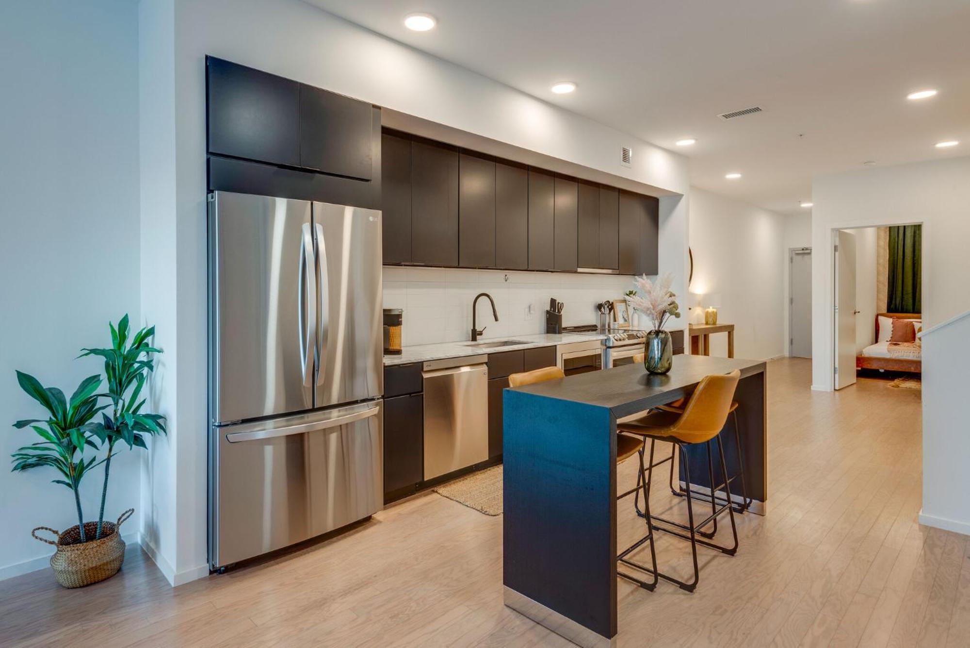 Holiday home Luxury 2-bd, 2-bth Downtown Riverfront, Park Free