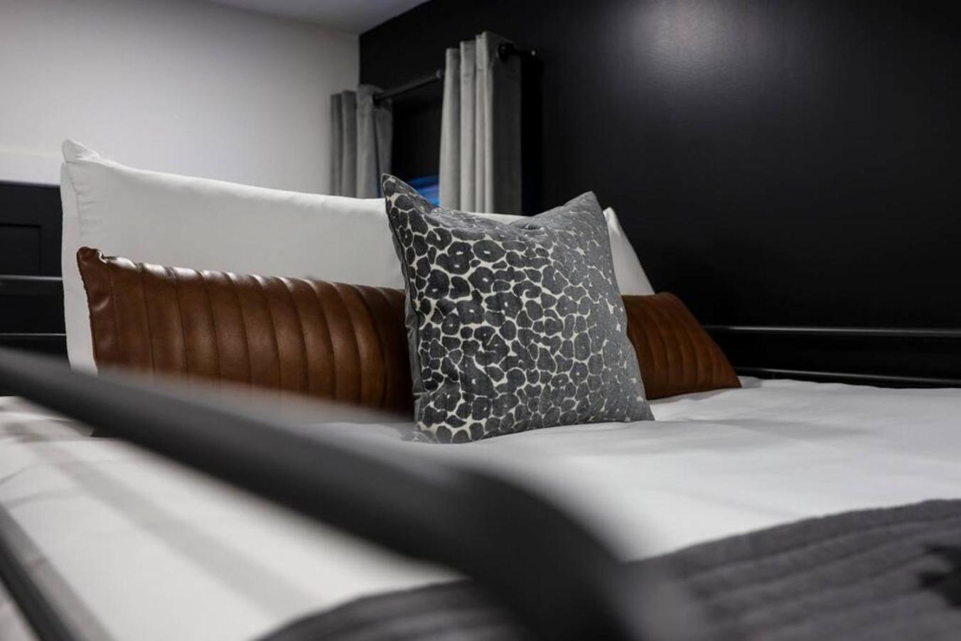 Amazing Downtown With Skyline View Holiday home *