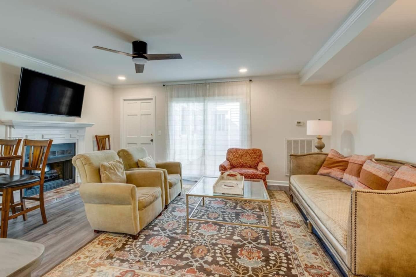 Holiday home A Luxury Townhouse - Music Rowdowntown Nashville