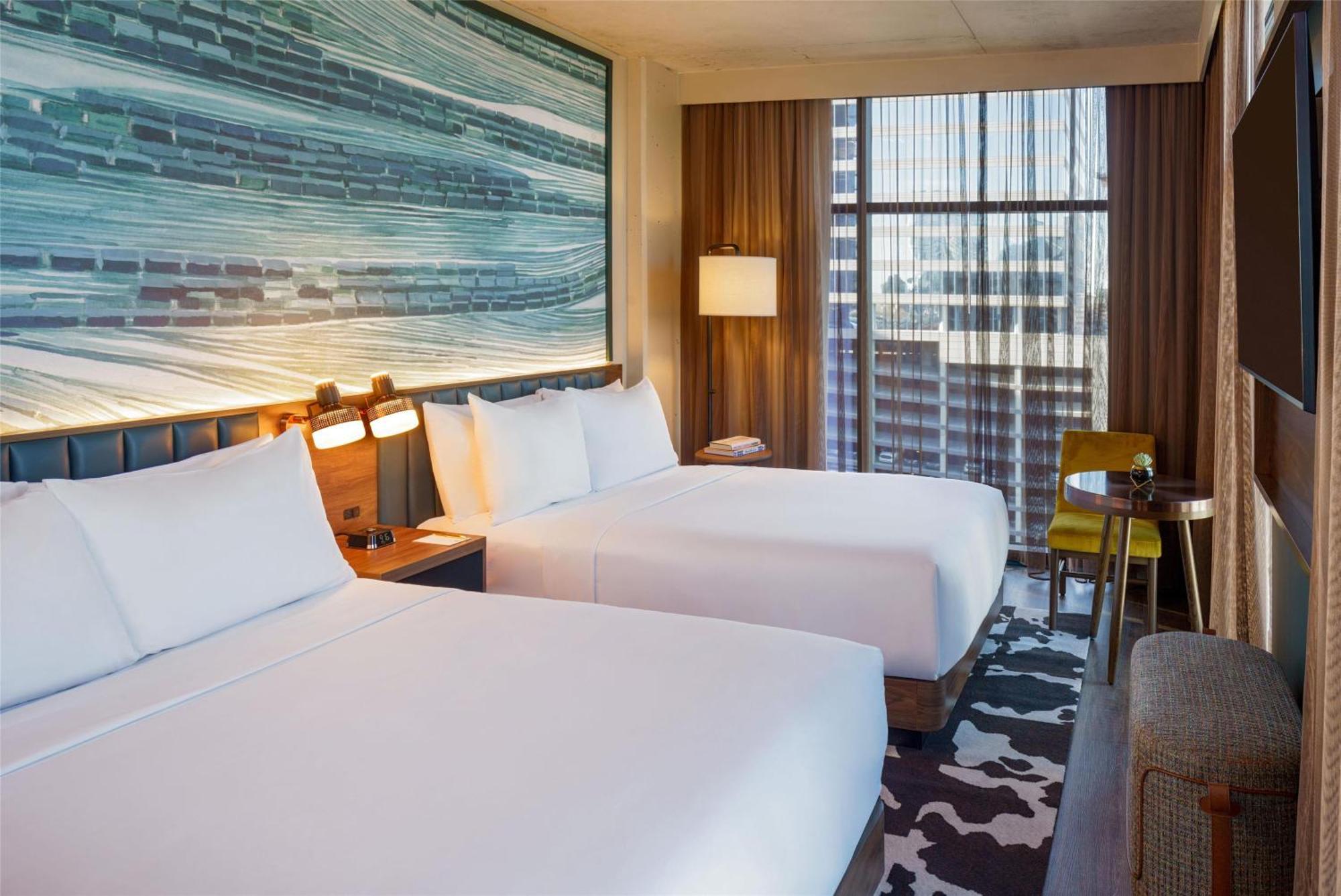 Caption By Hyatt Downtown Hotel