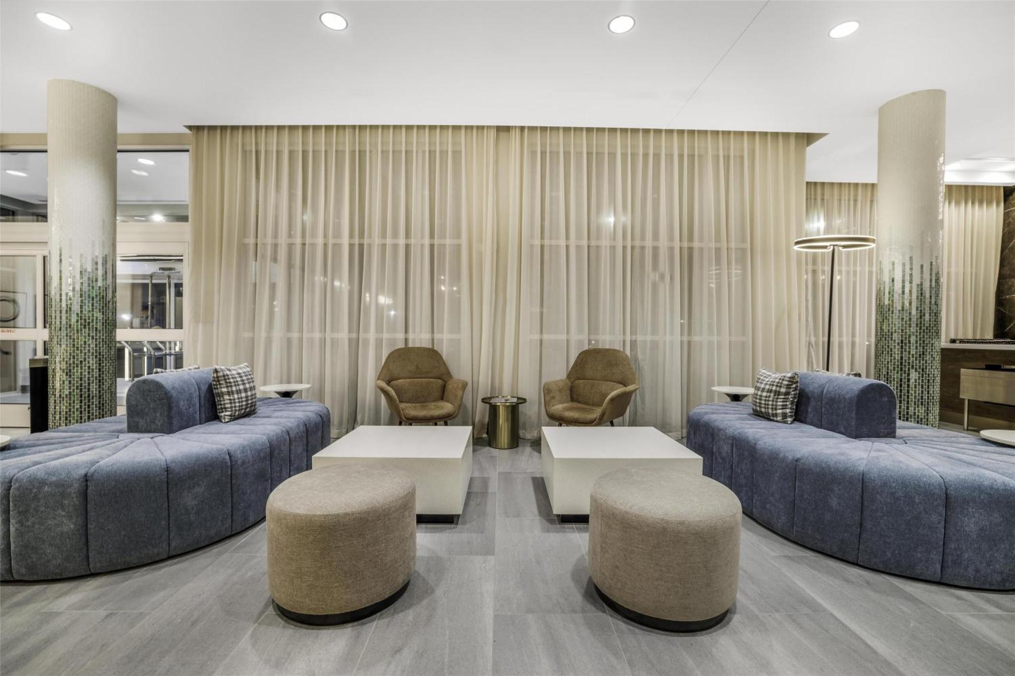 Hilton Garden Opryland Hotel 3*