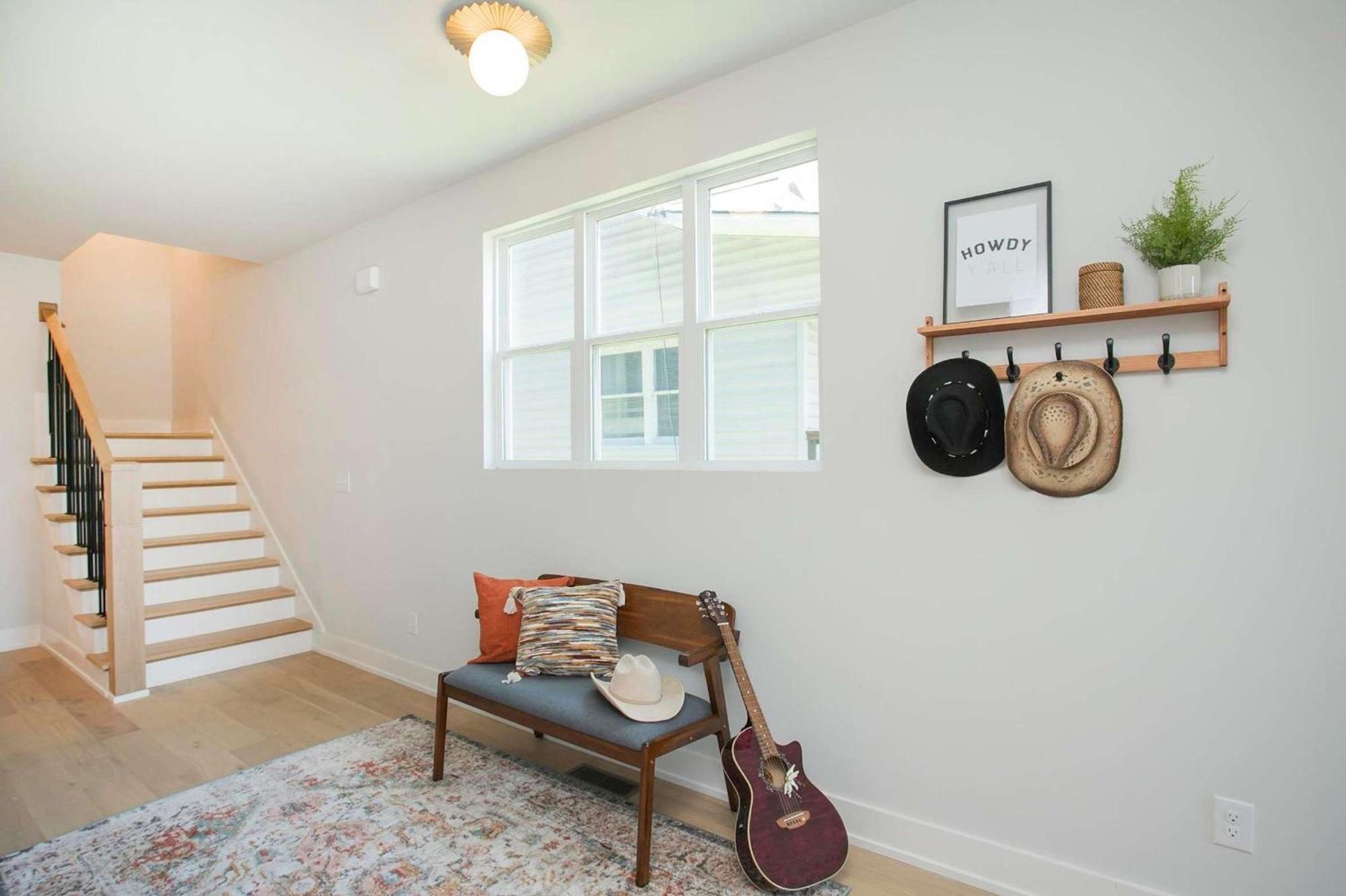 4 Bdr For 12 W Rooftop Deck & Firepit Holiday home *