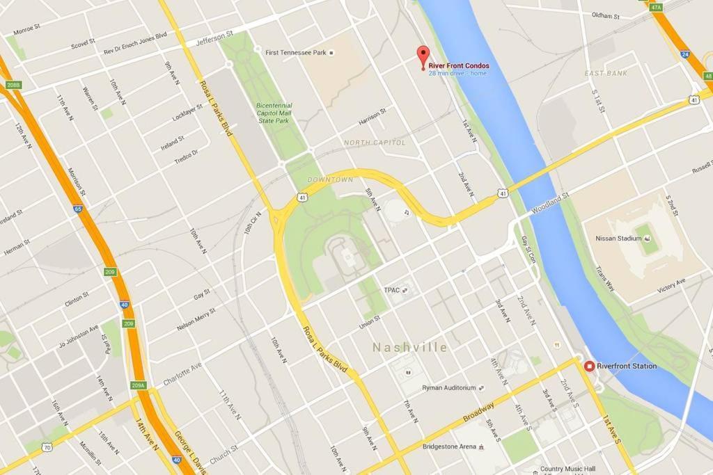 Riverfront In Dt Holiday home *