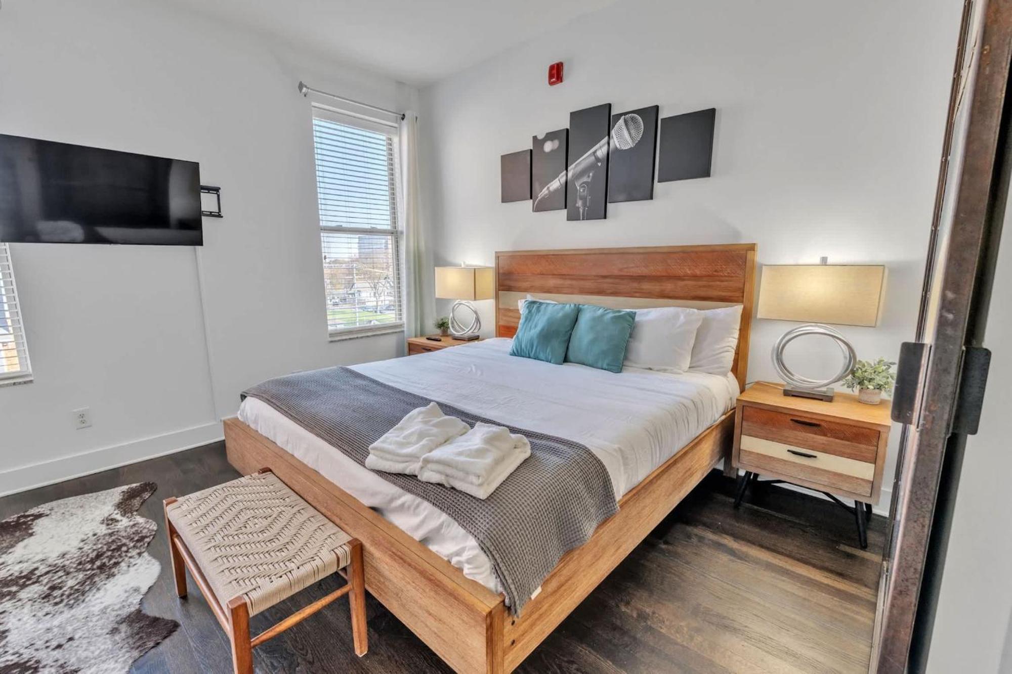 Electric Geometric - Fit For 4 *