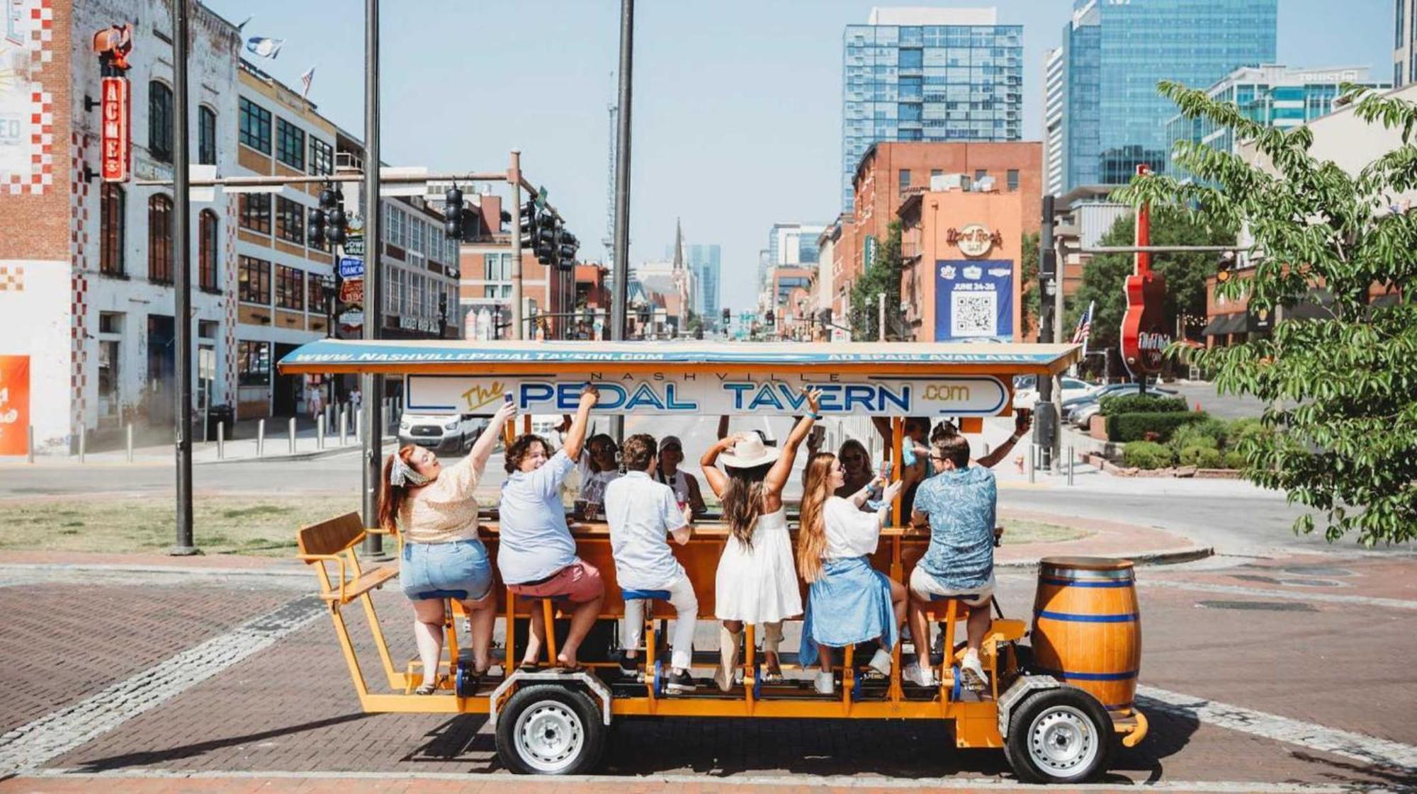 Holiday home The Jolene Bubbly Bar With Views 5min To Dt *