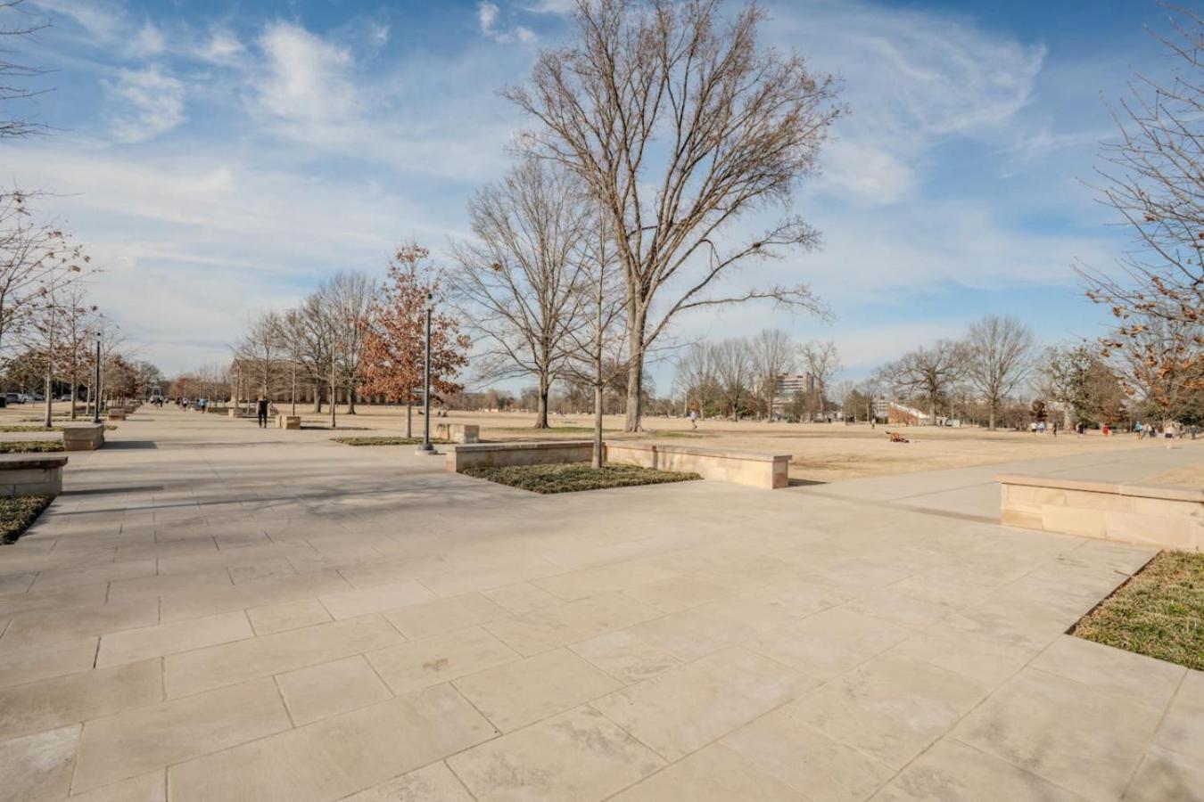 Centennial Park Getaway - 2bdrm * Nashville