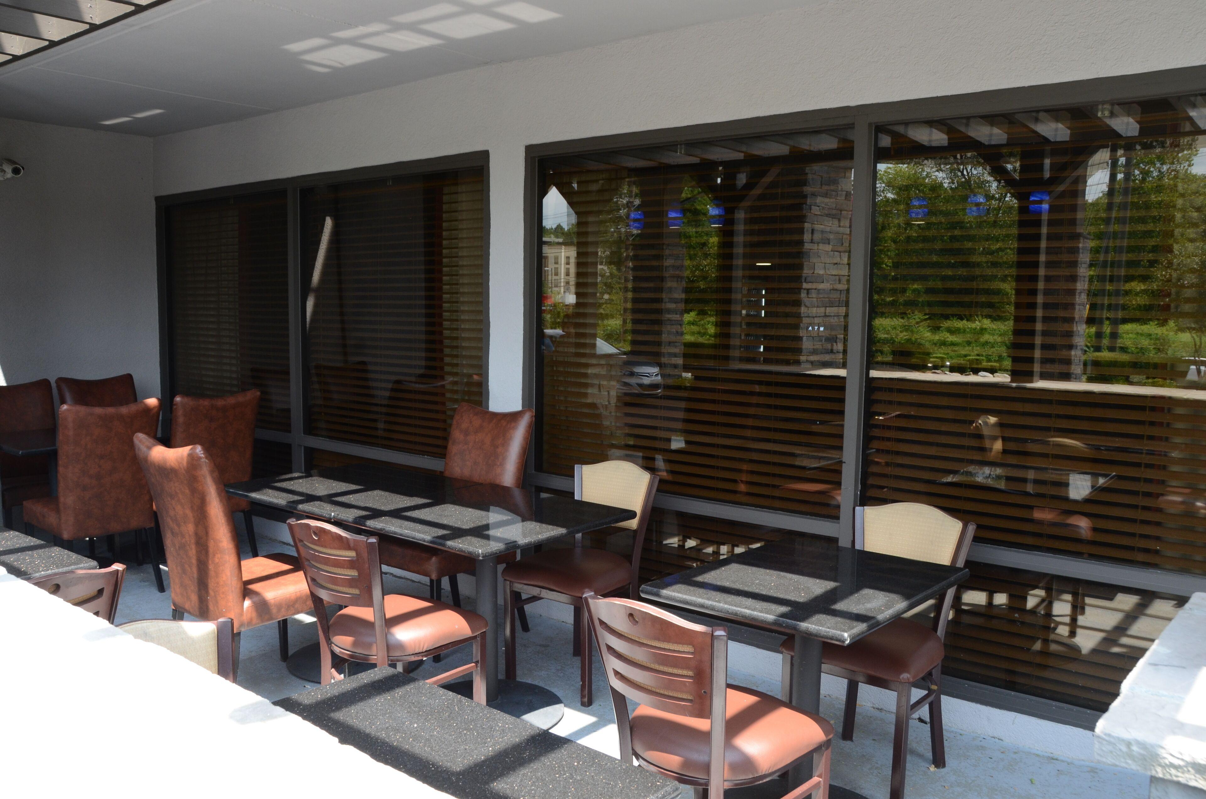Baymont By Wyndham Airport 2*