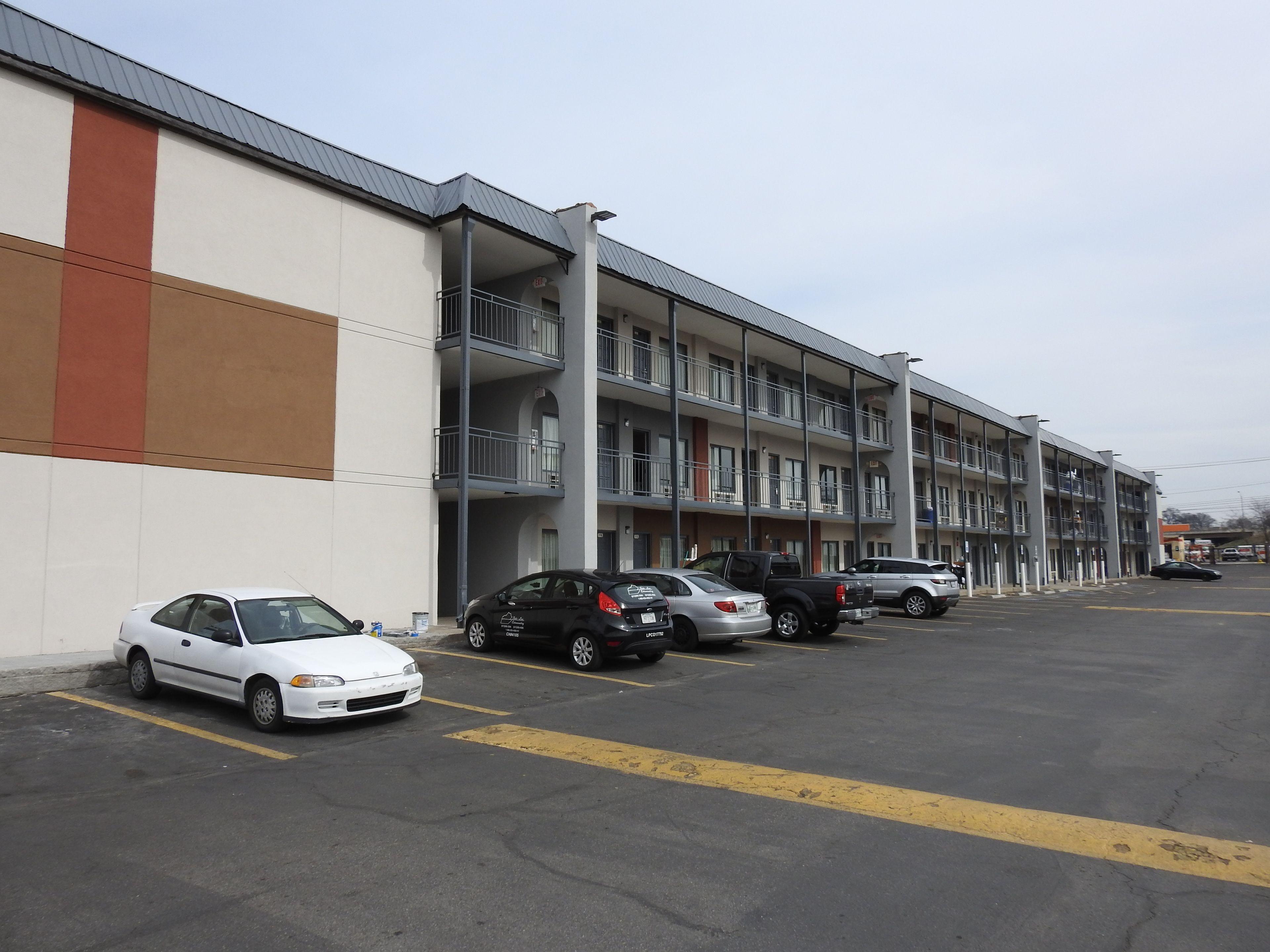 Hotel Knights - Downtown 2*