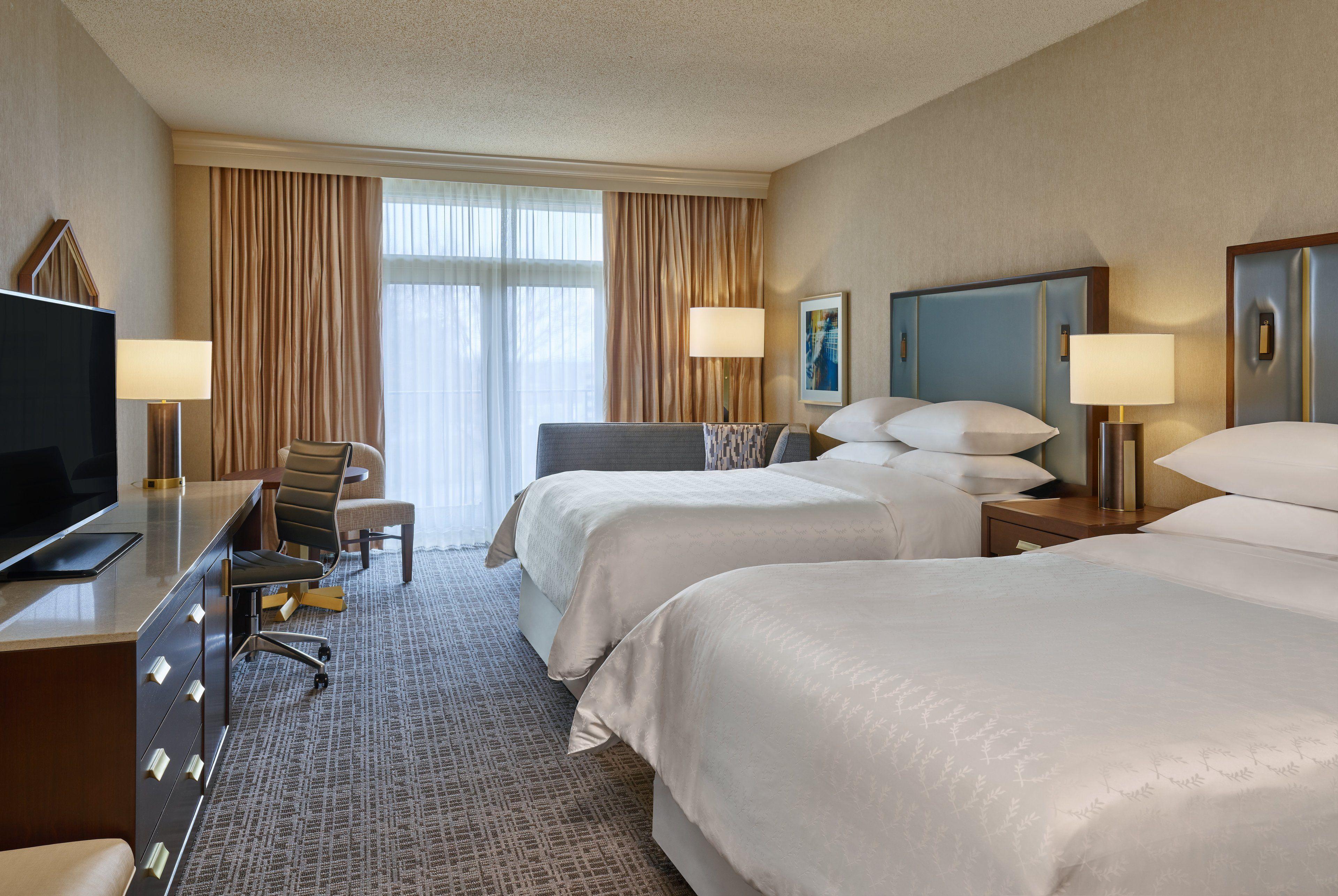 Sheraton Music Airport Hotel 4*