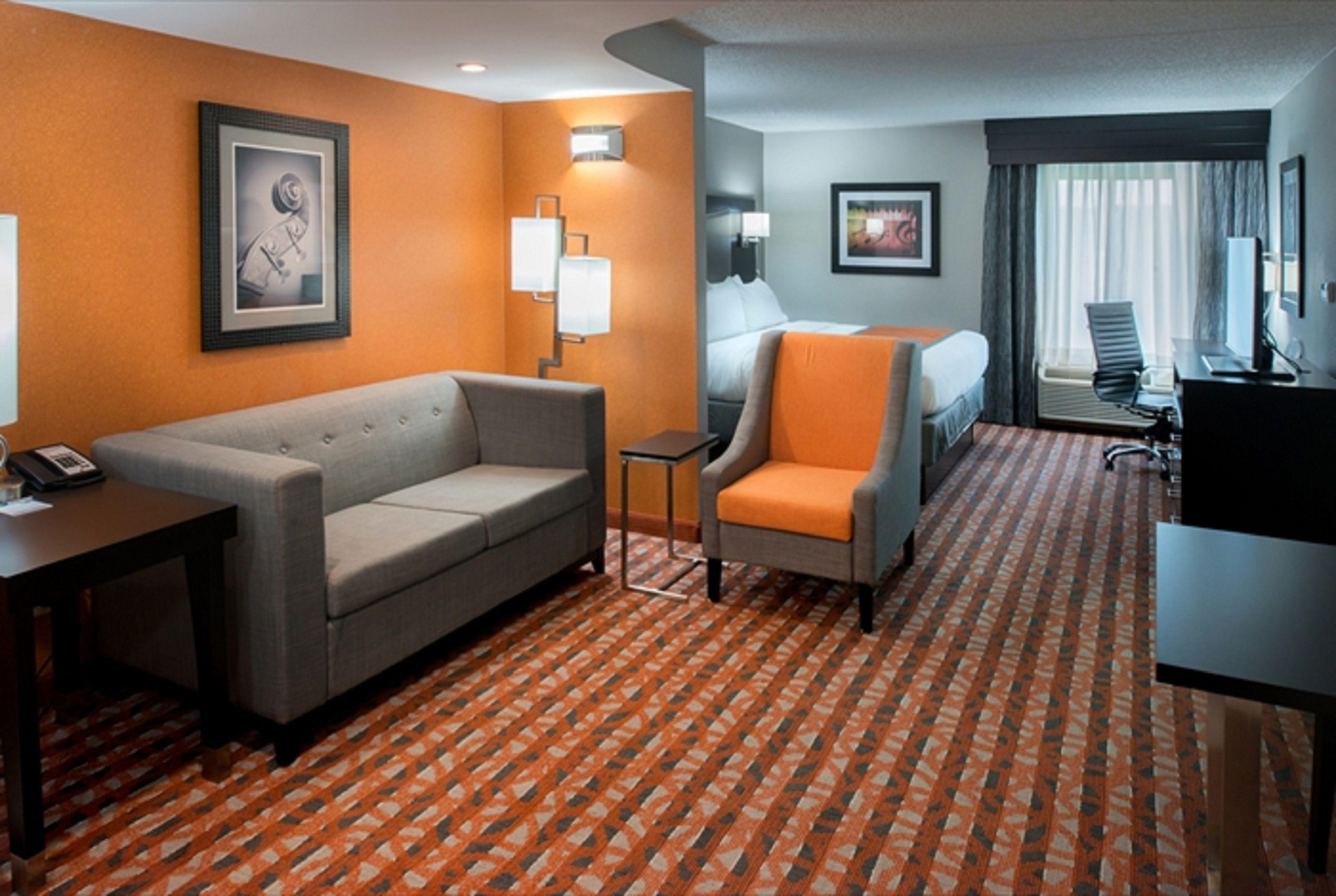 Hotel Express & Southeast - Antioch By Ihg