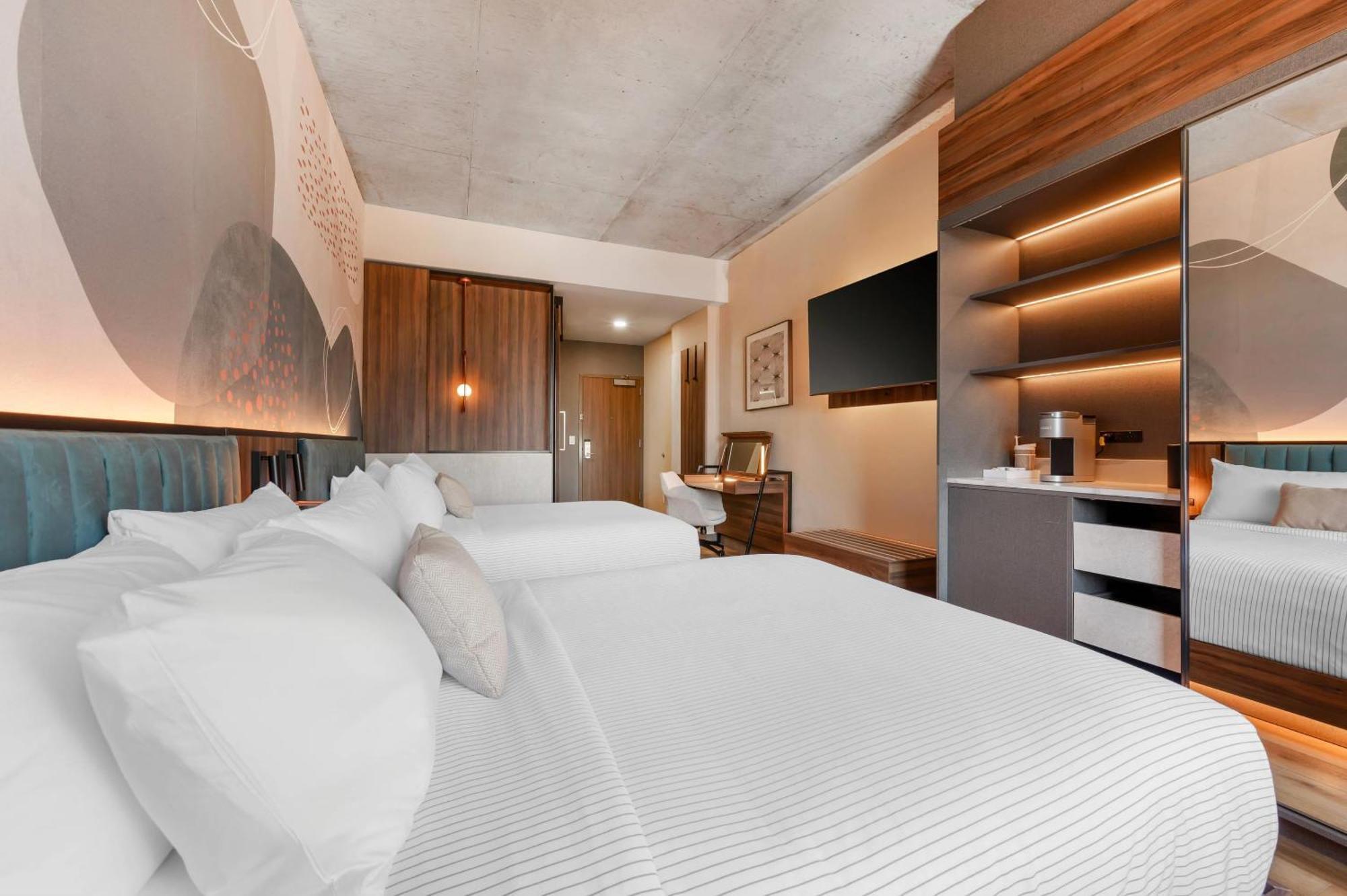 Hotel Cambria Midtown