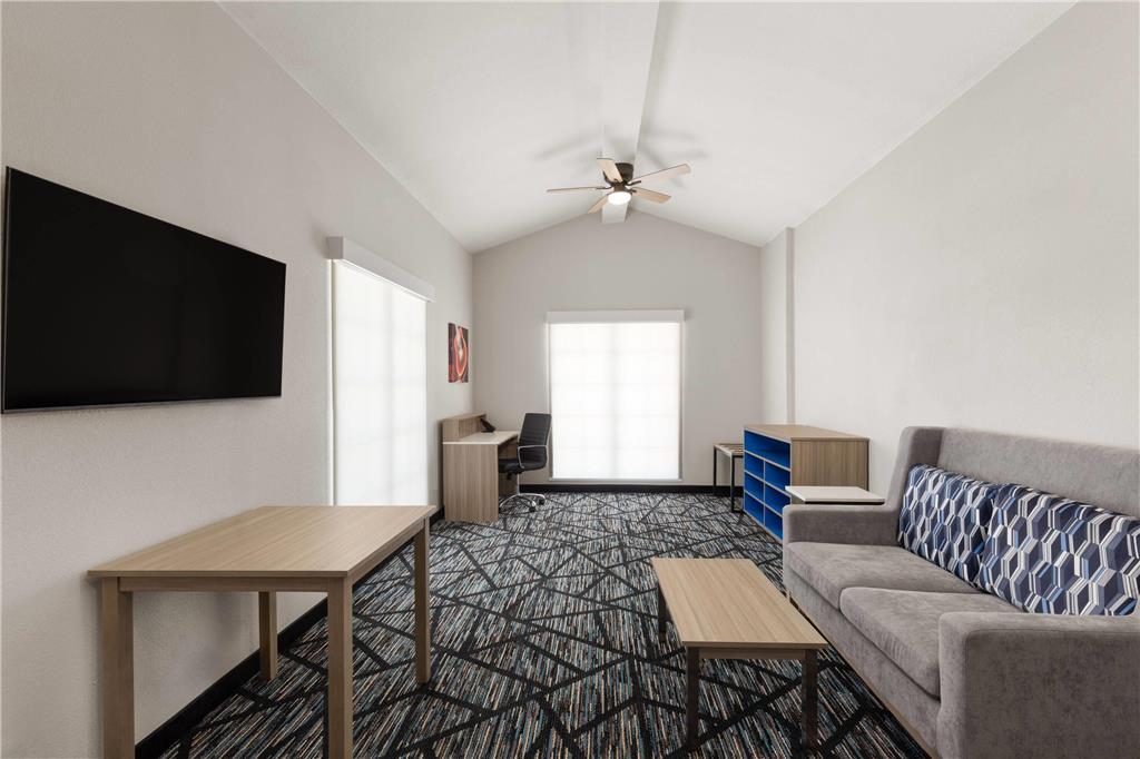 La Quinta By Wyndham South 2*