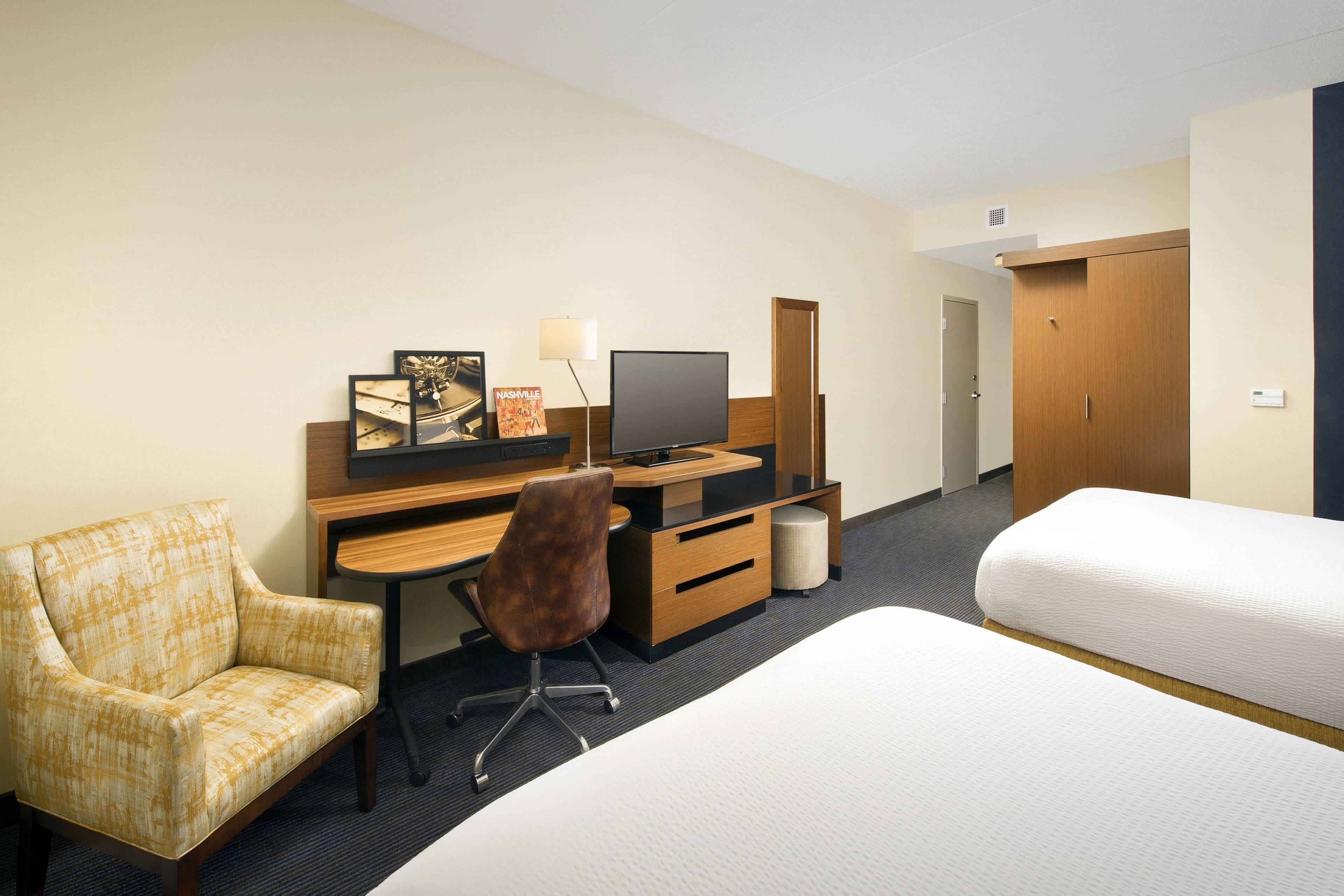 Fairfield And By Marriott Downtown/the Gulch 3* Nashville