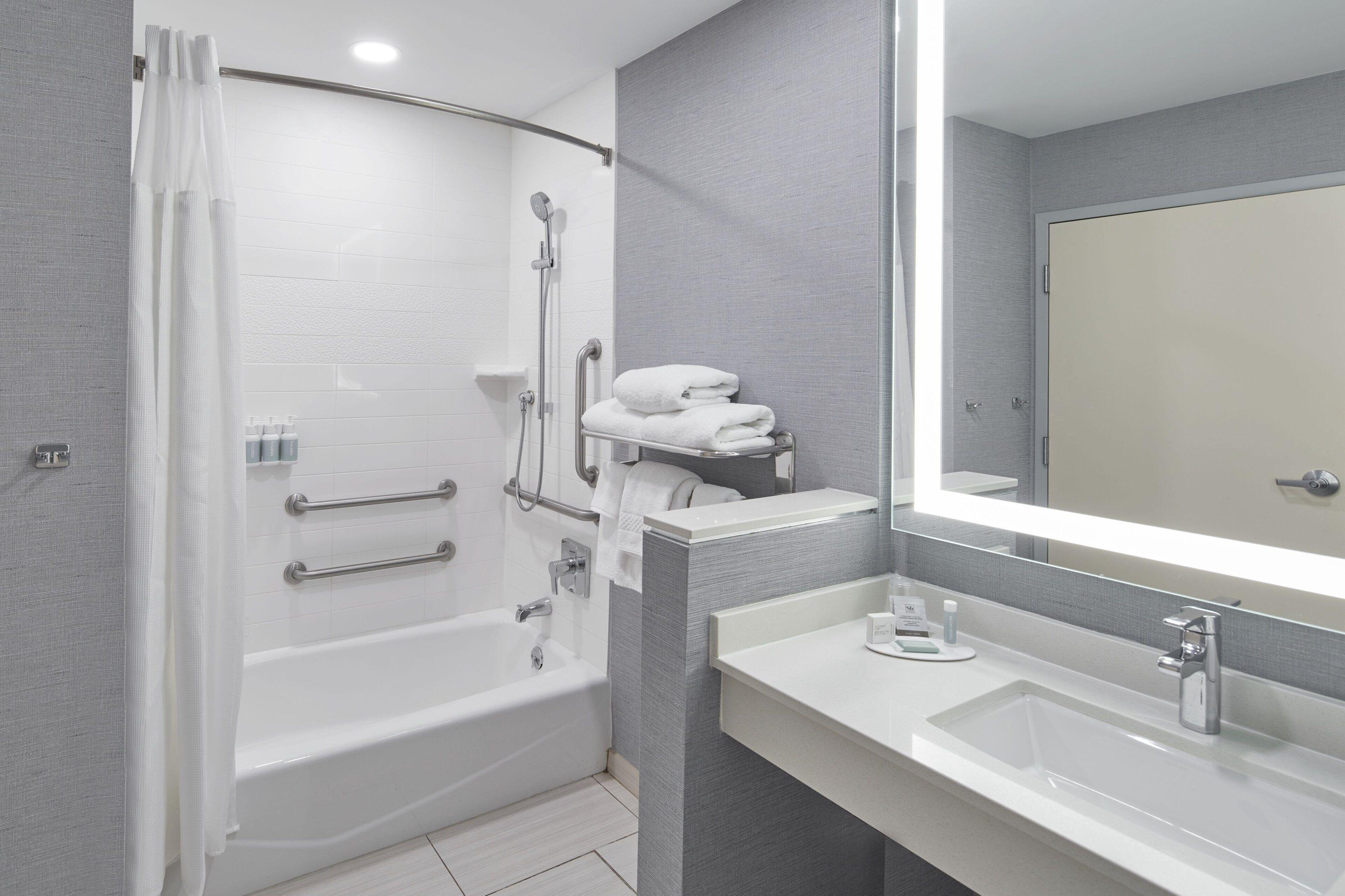 Fairfield And By Marriott Downtown/the Gulch Hotel