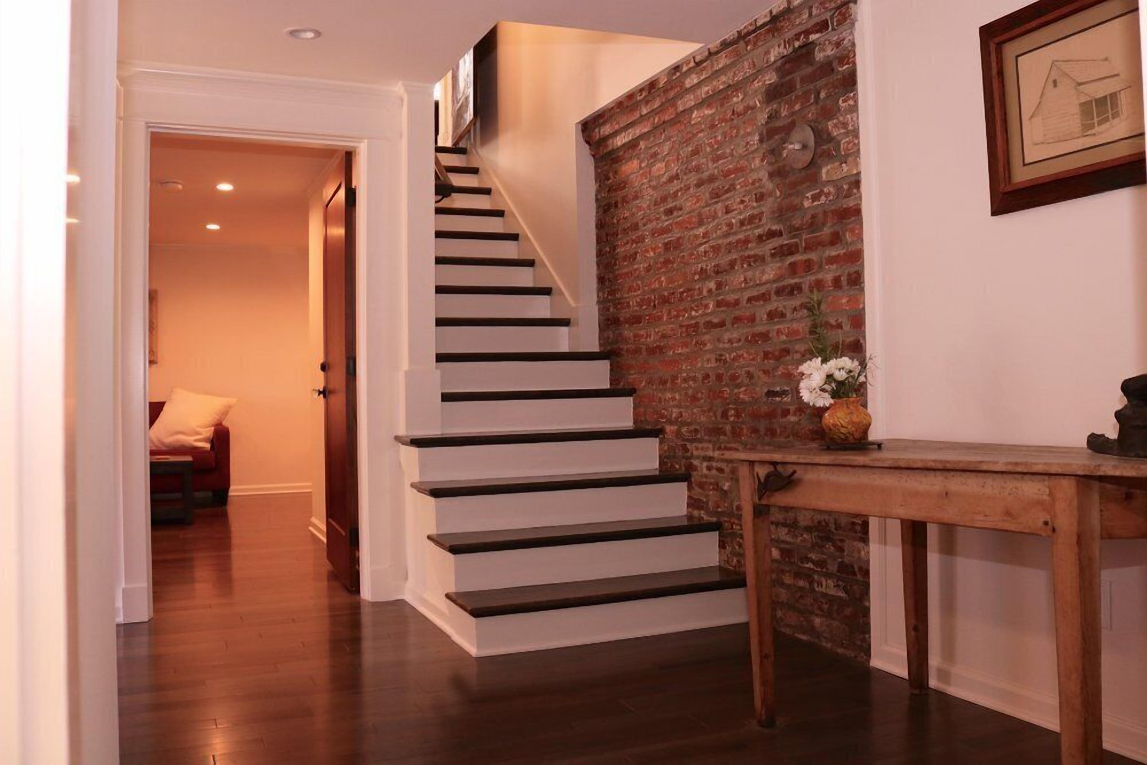 Belmont Blvd Bed & Breakfast 3*