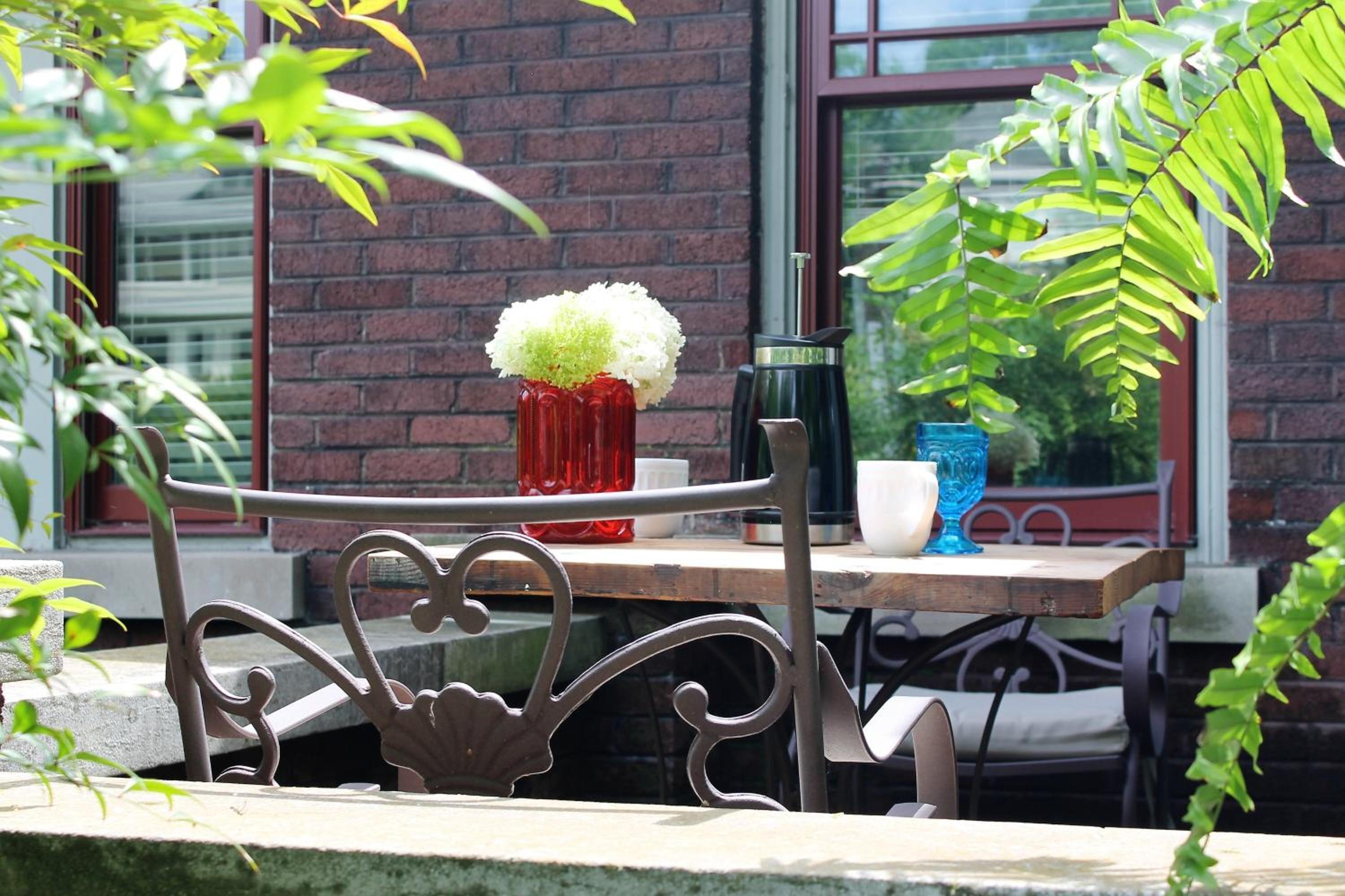 Bed & Breakfast Belmont Blvd 3*