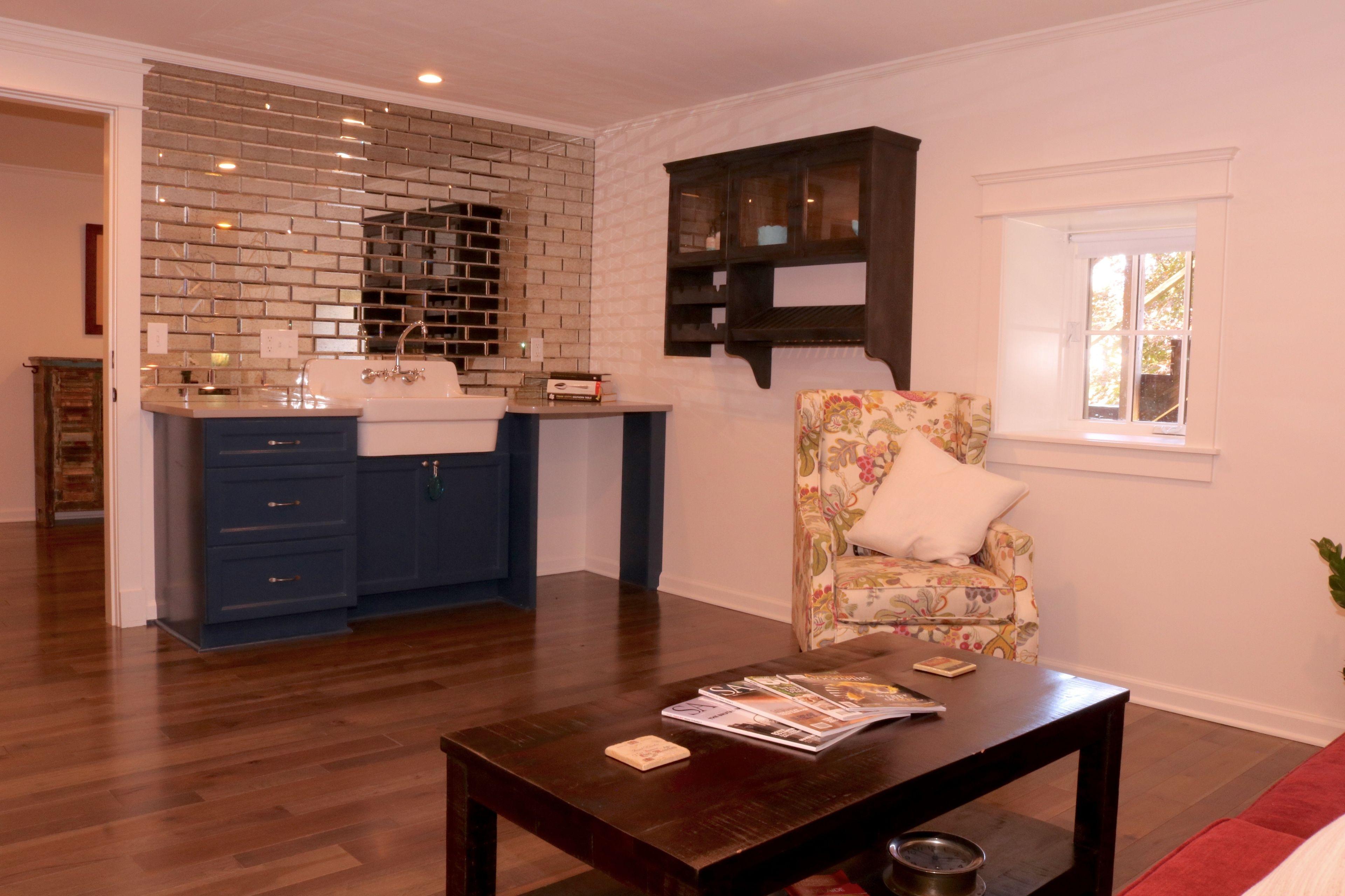 Belmont Blvd Bed & Breakfast 3*