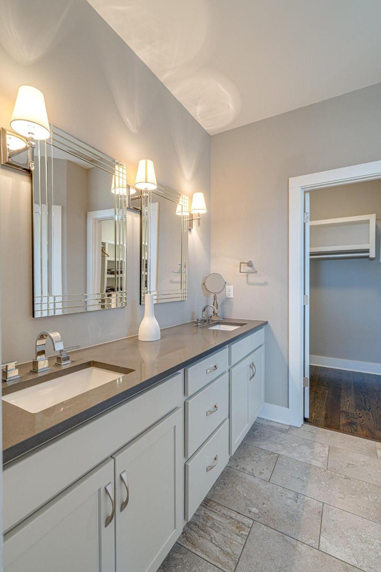 Holiday home Cultured Coach - Music Row - Mins To Downtown