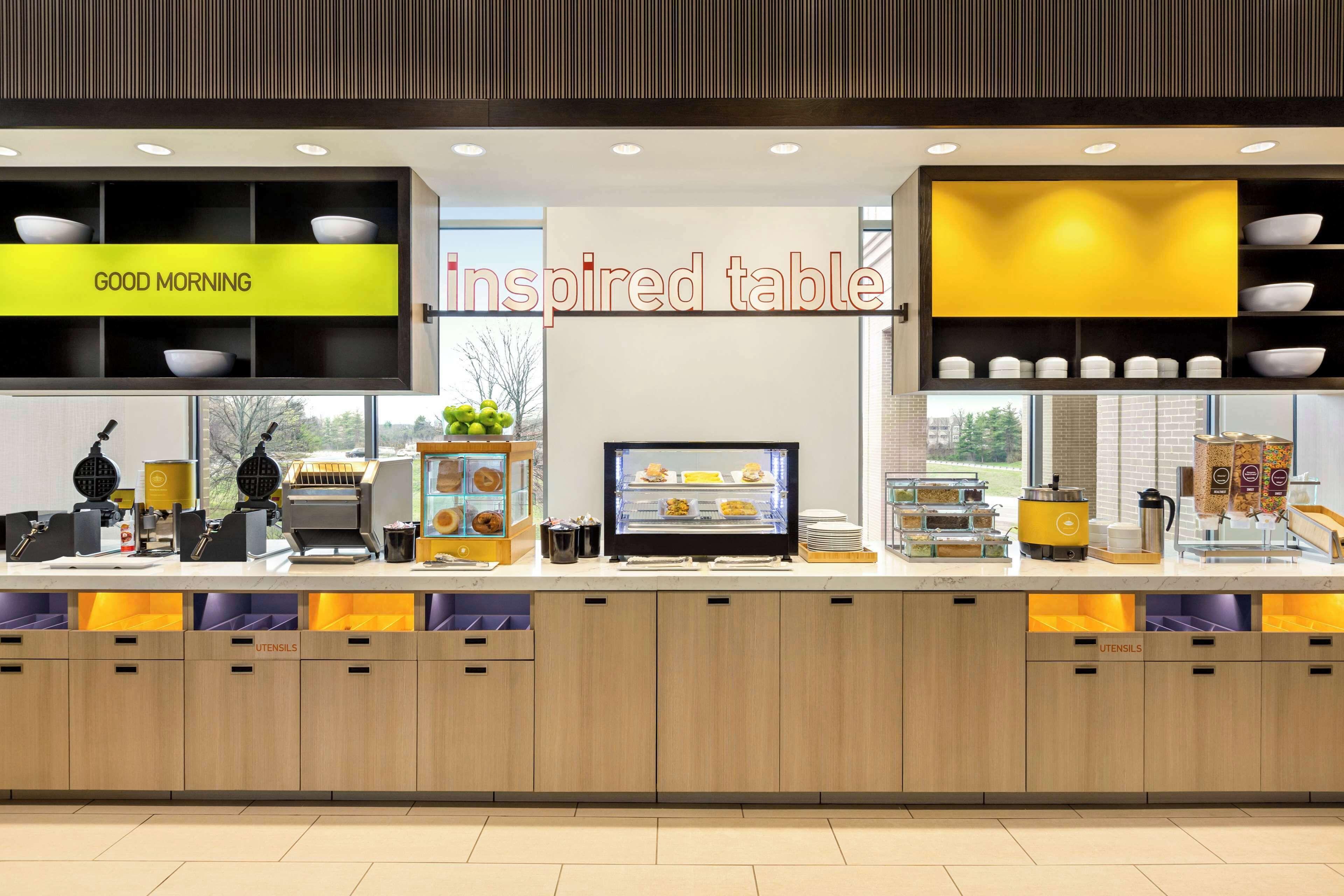 Home2 By Hilton West End Avenue Hotel 3*