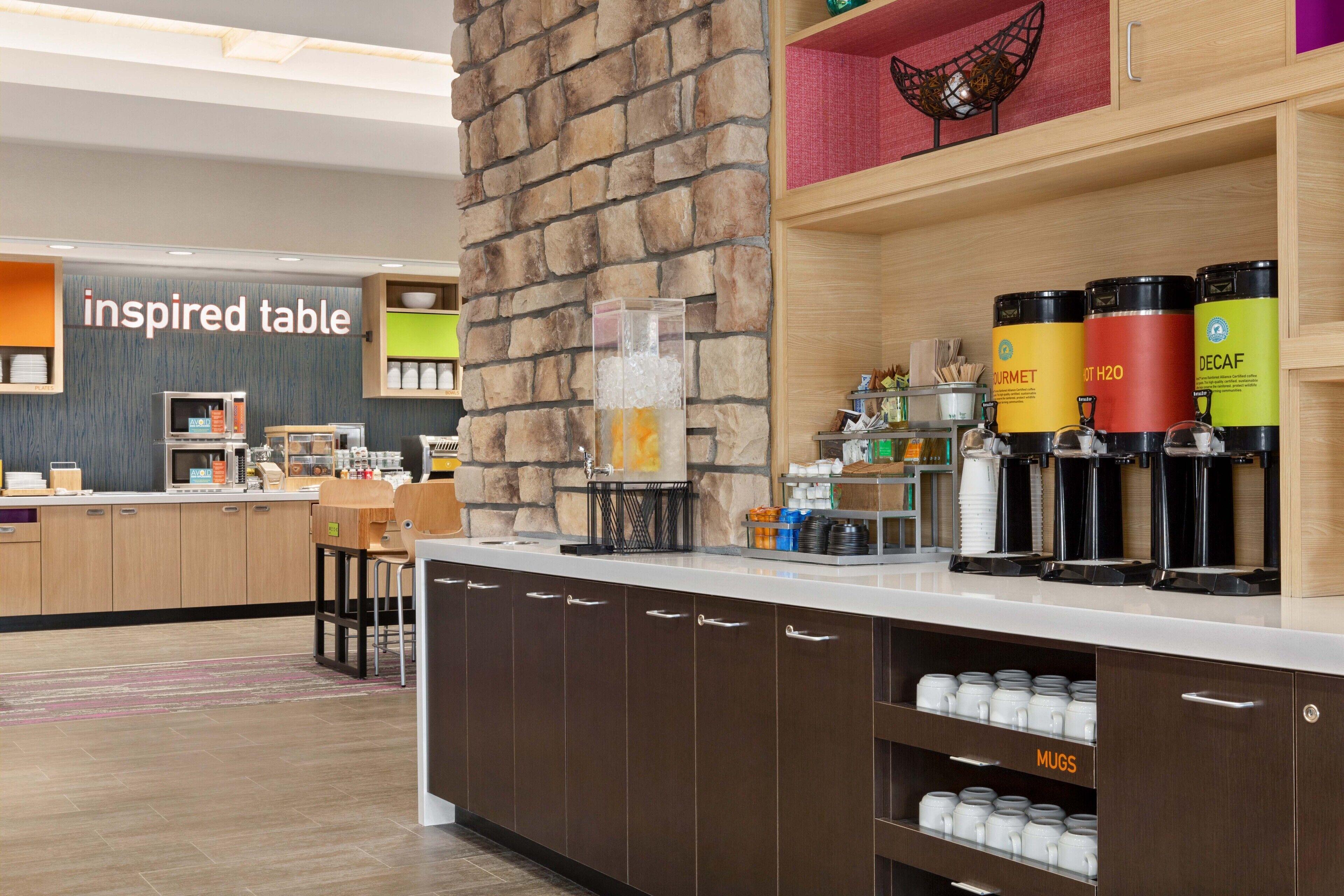 Home2 By Hilton West End Avenue 3*