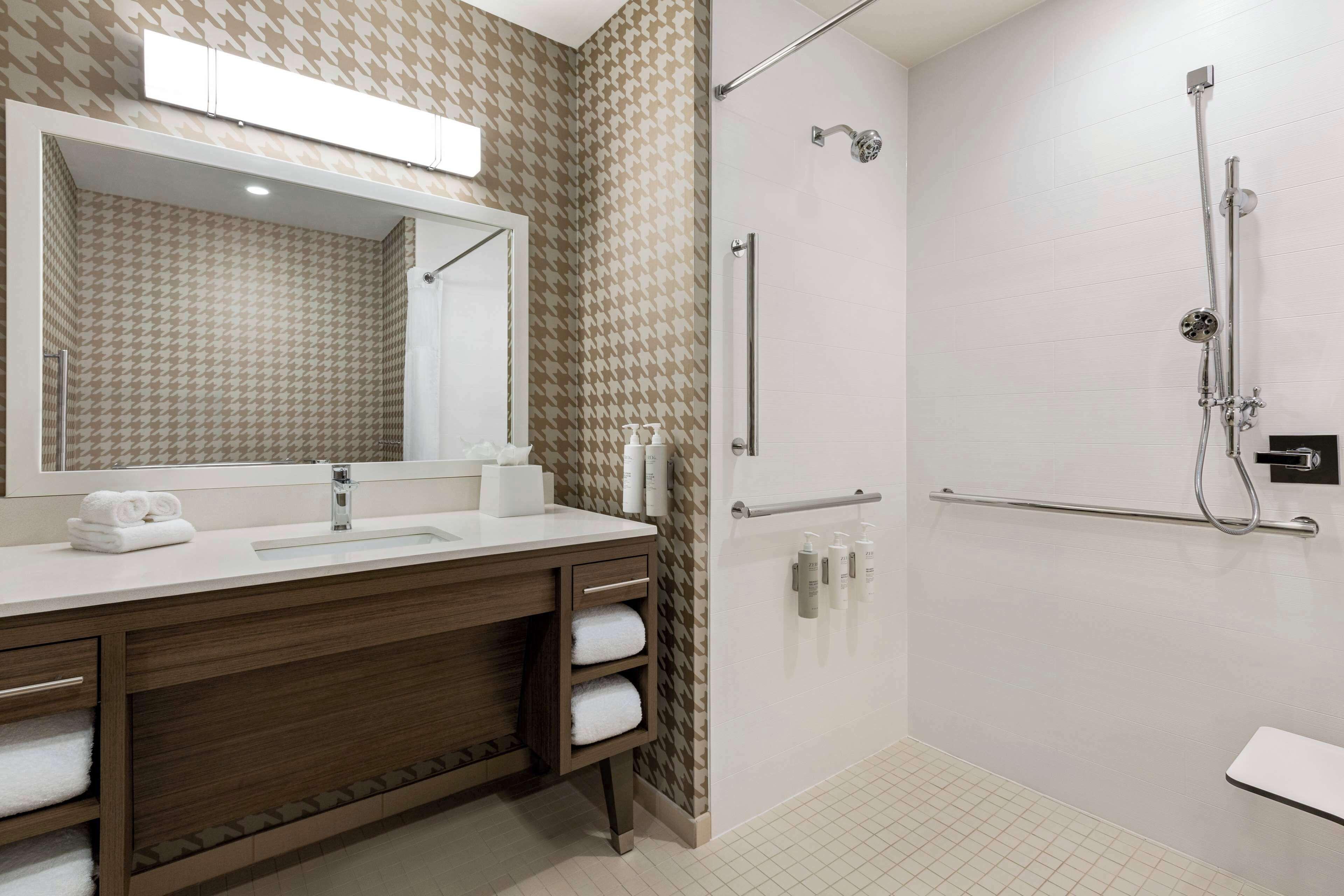 Home2 By Hilton West End Avenue Hotel Nashville