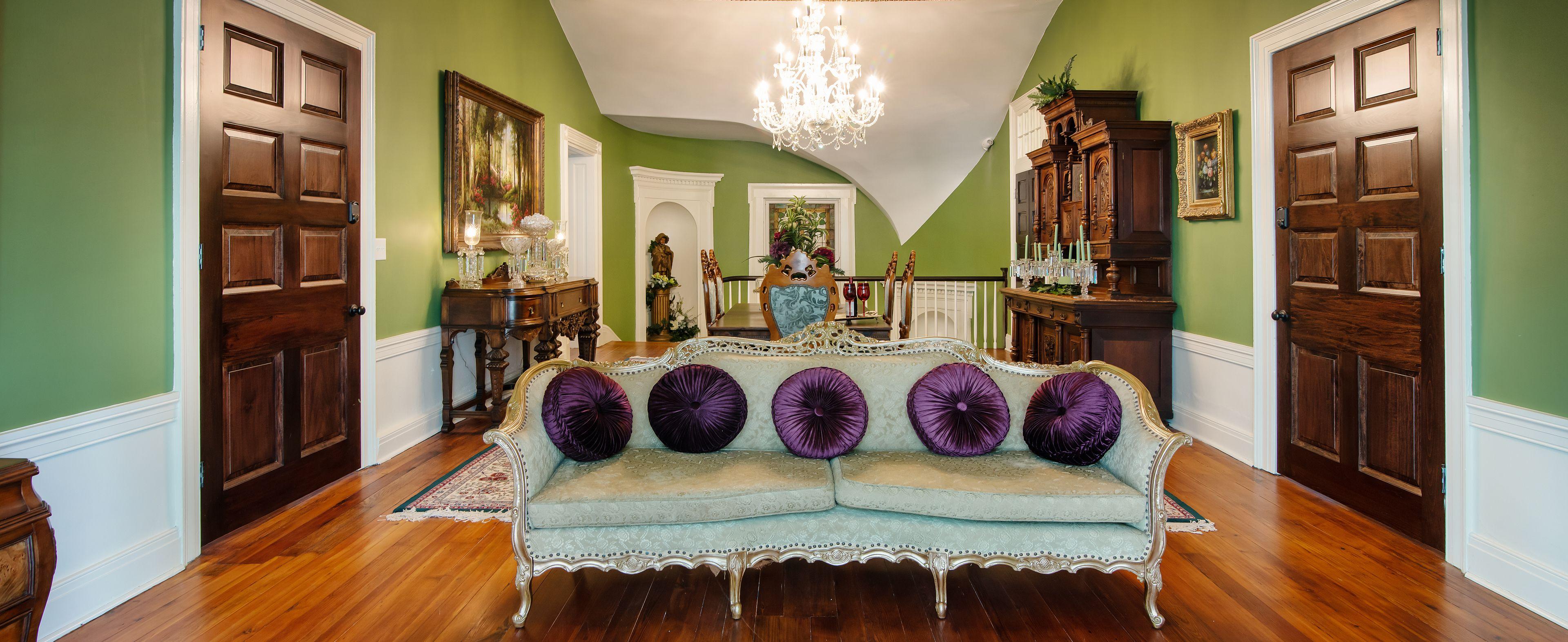 Belle Air Mansion And Bed & Breakfast 4*