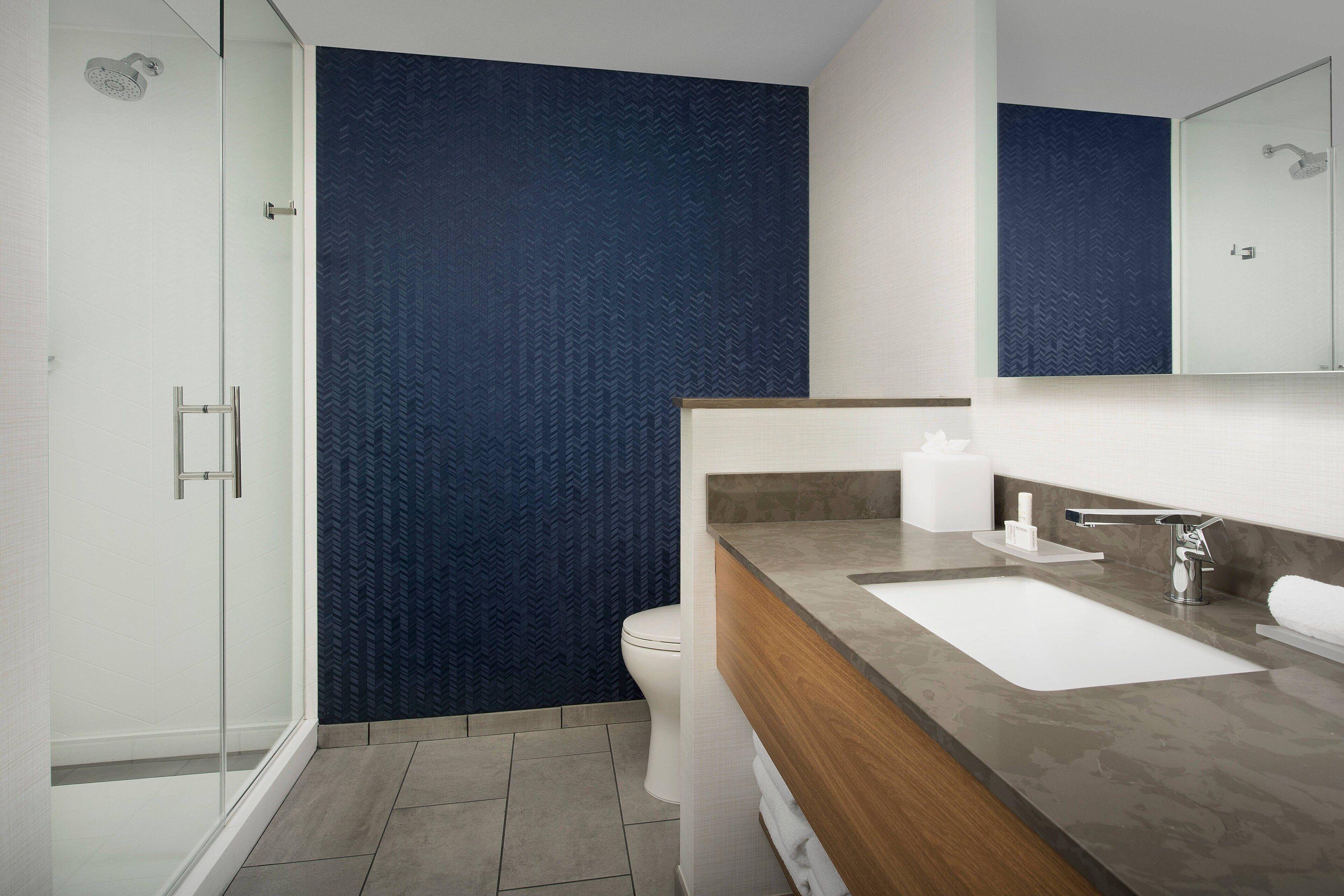 Fairfield & Near Vanderbilt Hotel 3*