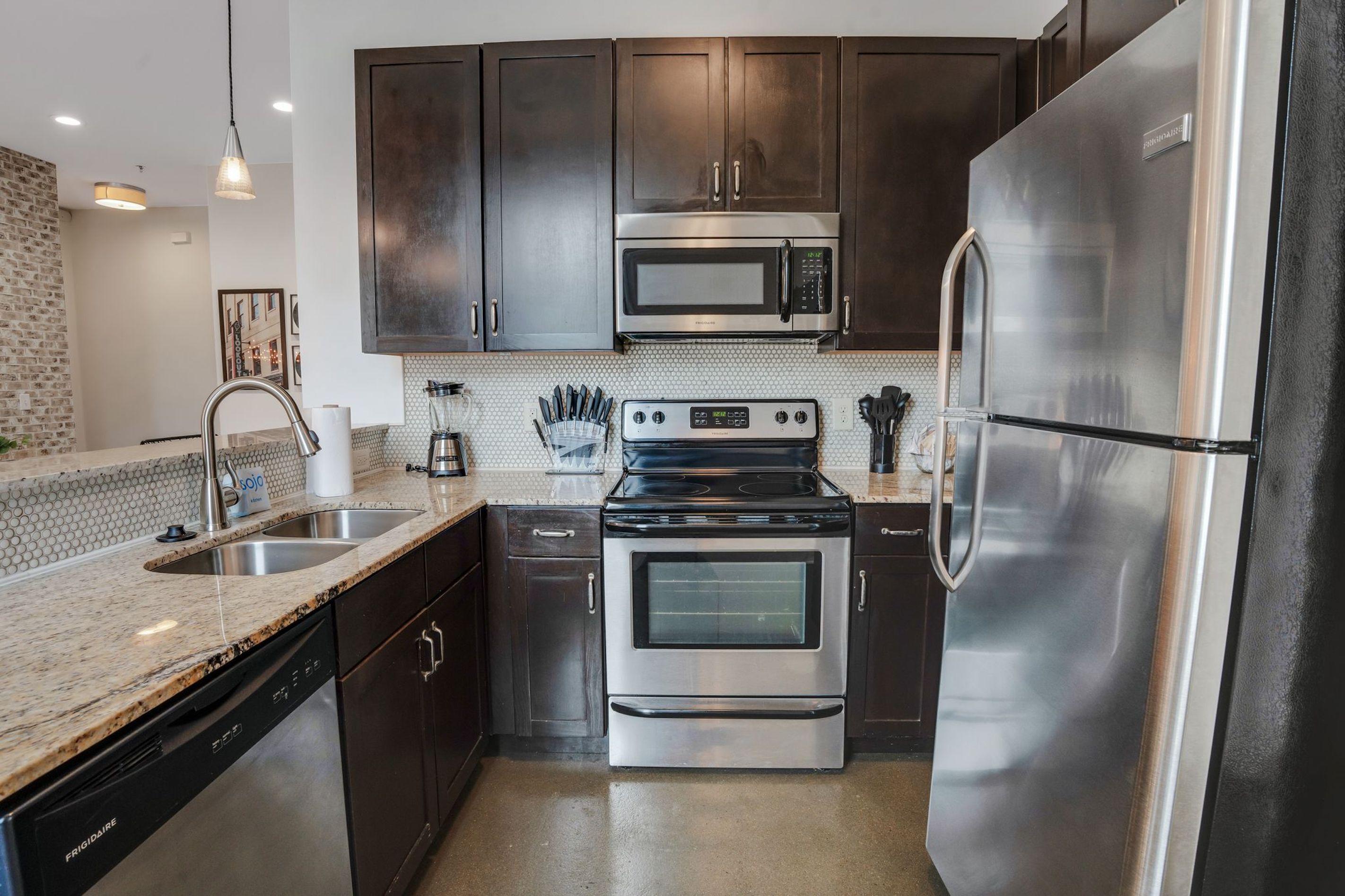 Modern Loft Near West End Nashville