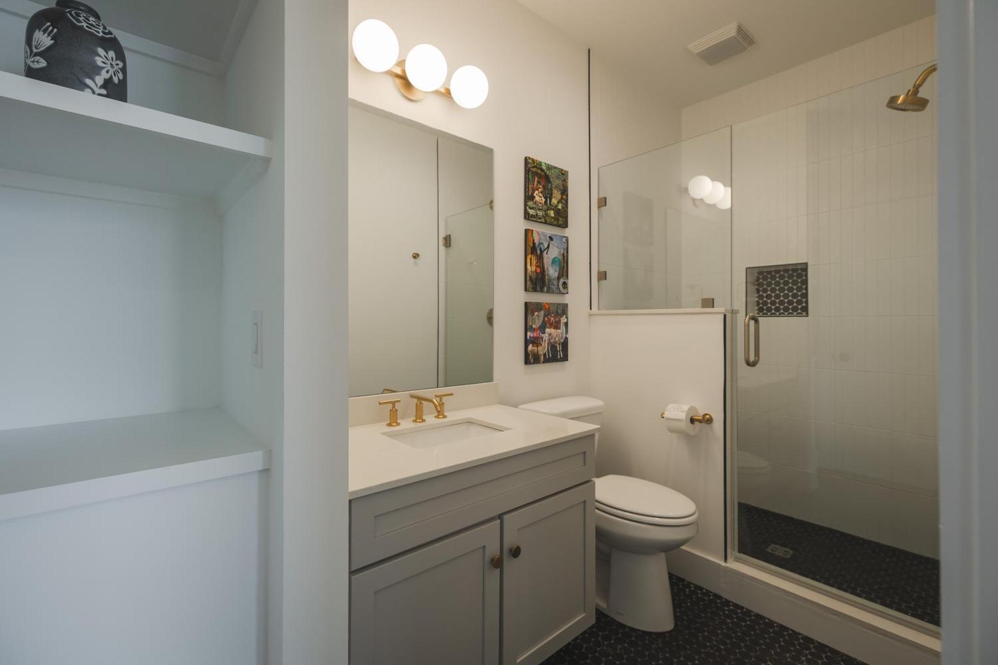 Cumberland Social I Rooftop Hot Tub!