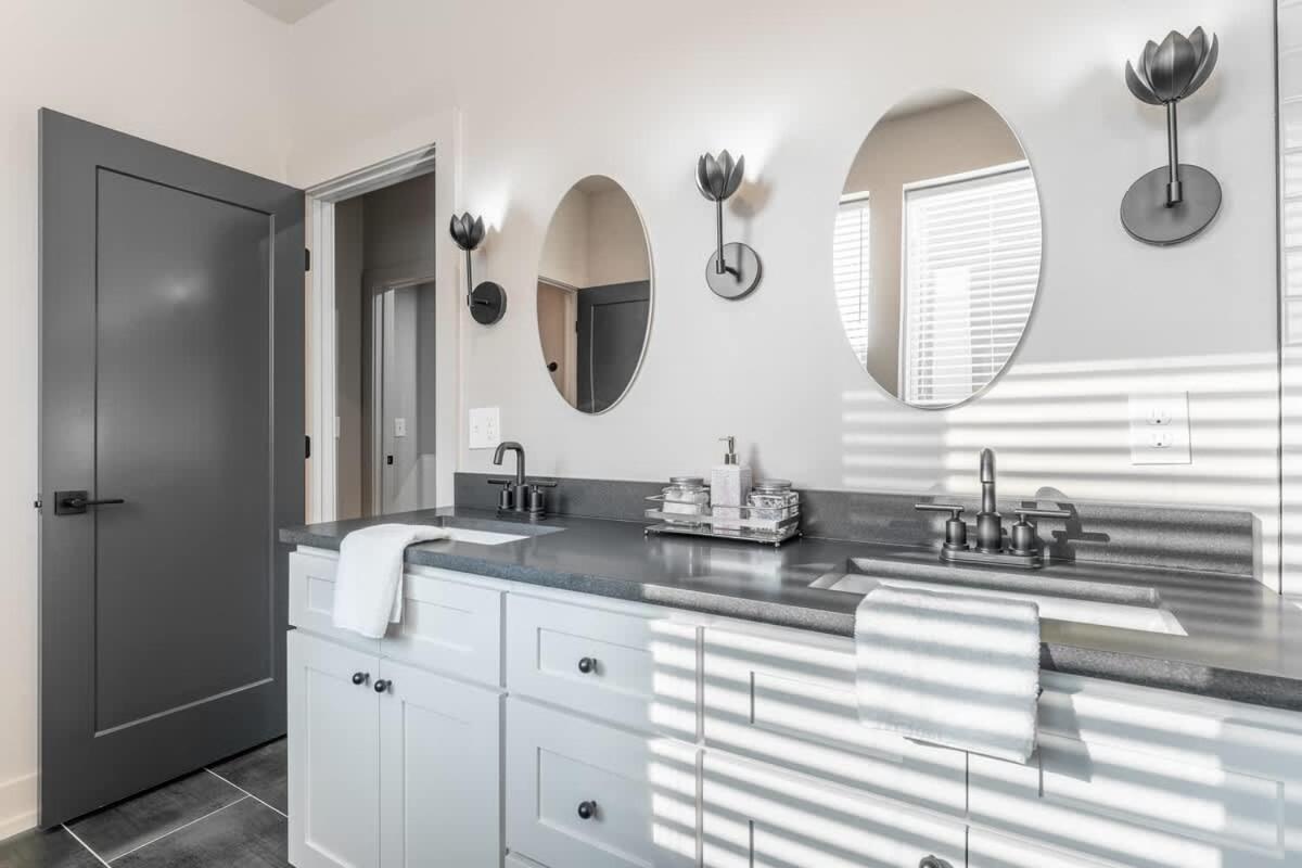 Holiday home The Pink Royale By Local Nashville