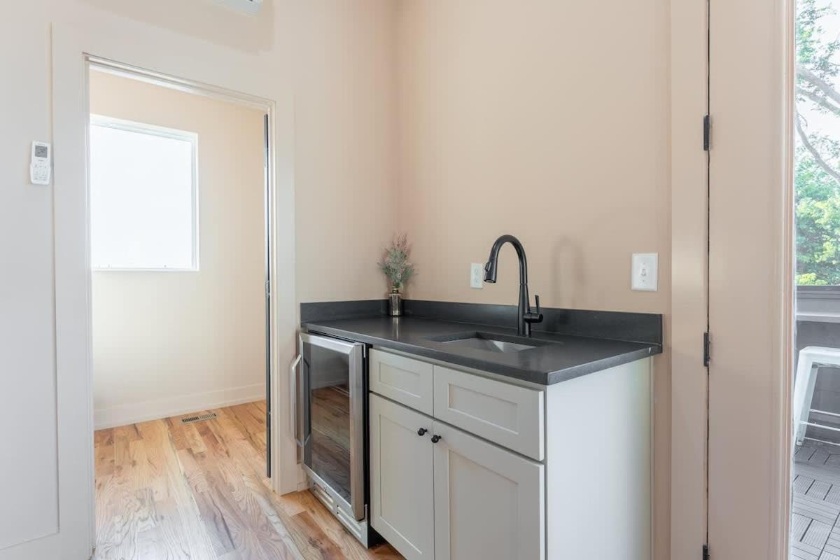 The Pink Royale By Local