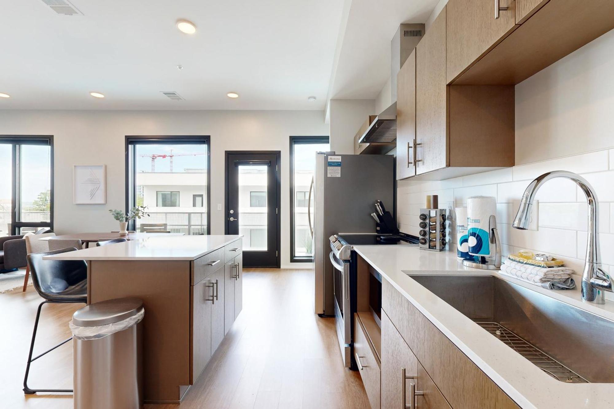 Apartment Illume 303 *