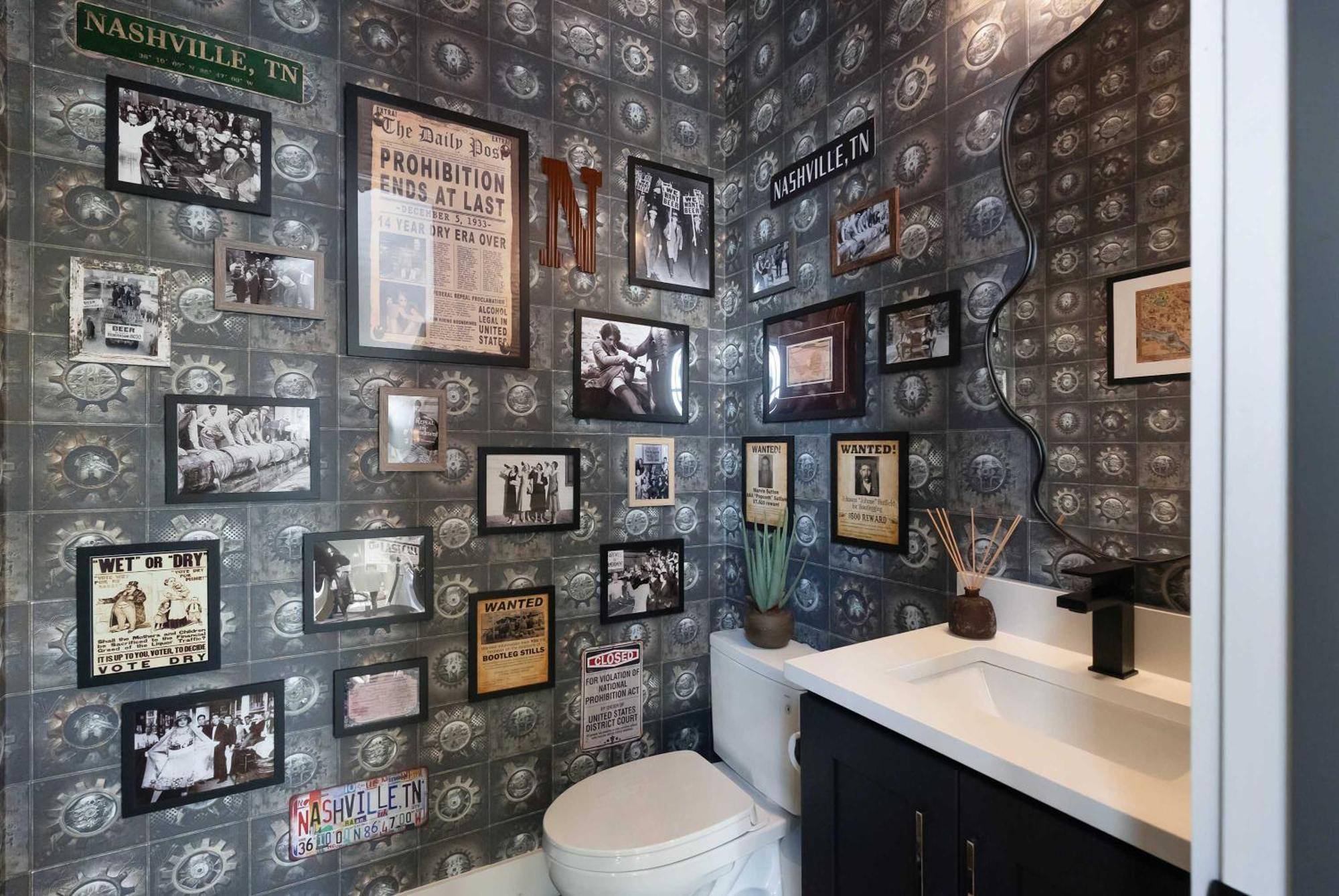 2 Homes! Broadway Views, Rooftops & Karaoke Nashville