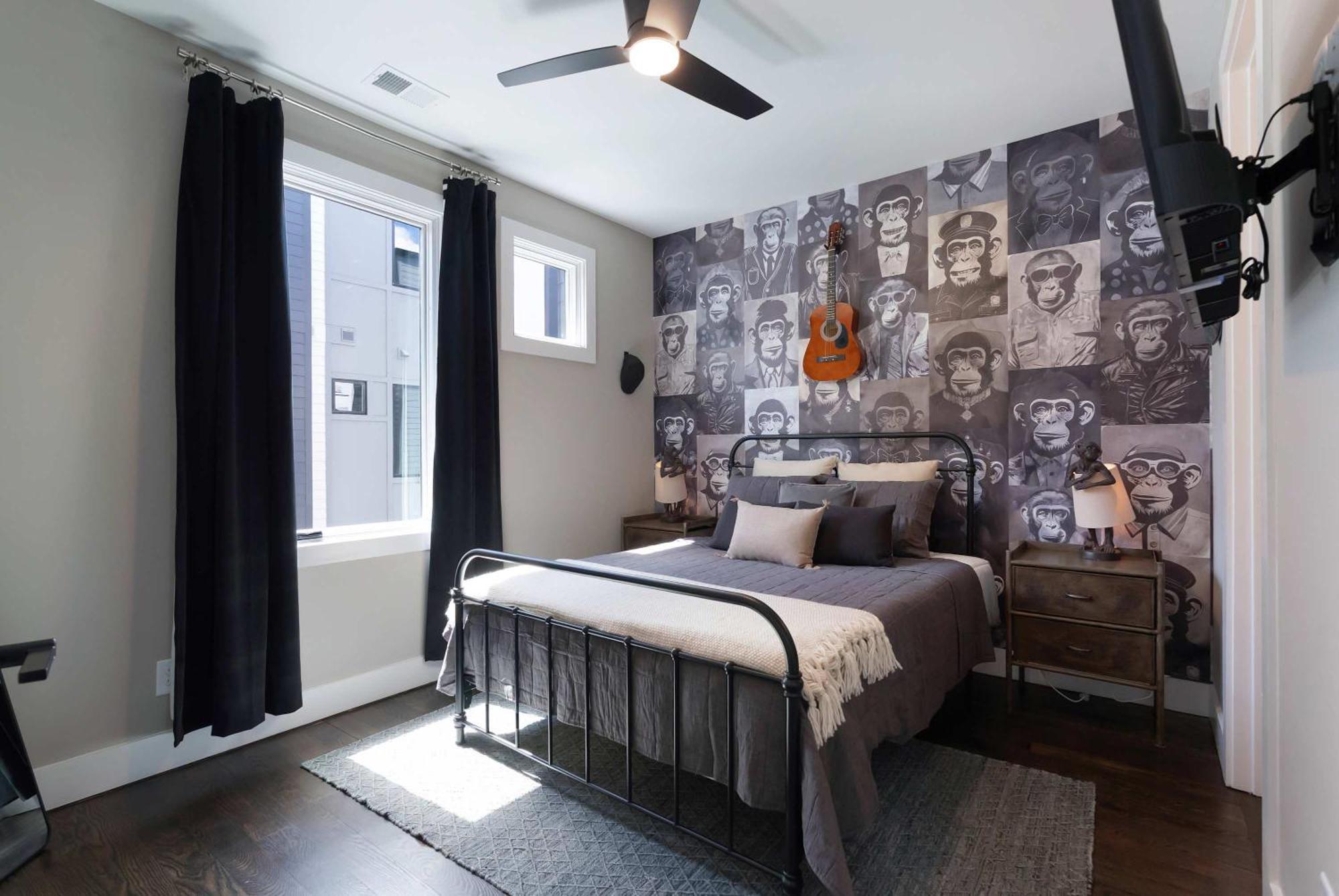 2 Homes! Broadway Views, Rooftops & Karaoke Nashville