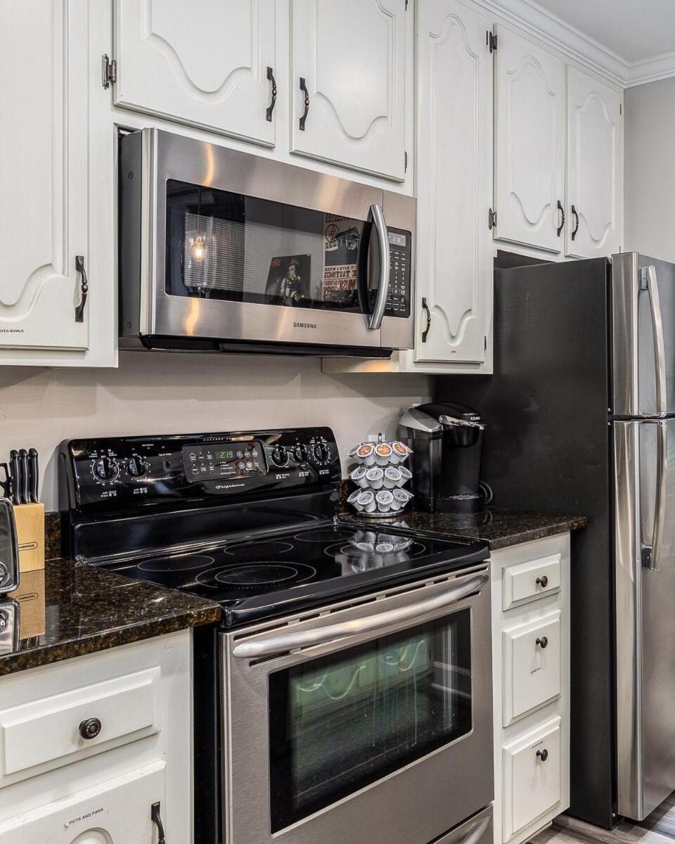 Music Memories Downtown - Parking Included Apartment Nashville