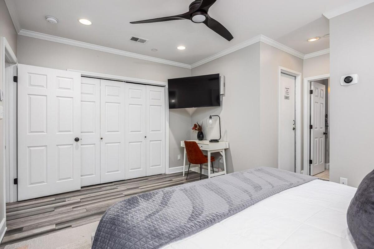 Apartment Music Memories Downtown - Parking Included