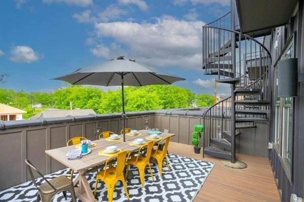 Nash - Howdy House - 711c 26th Ave N #6