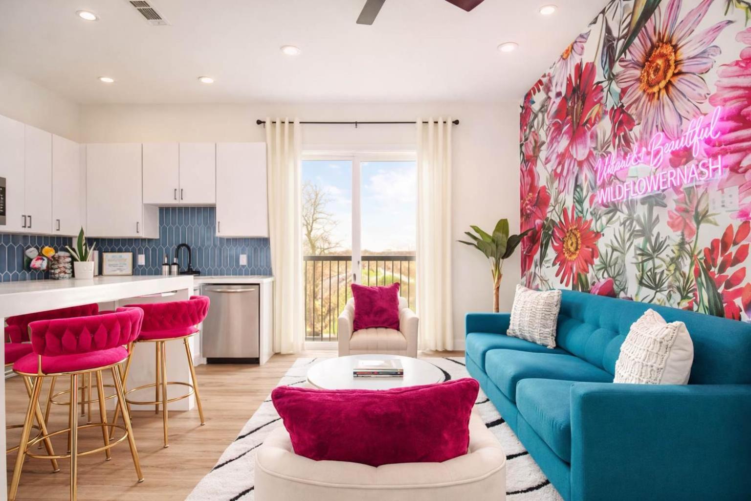 Holiday home East Getaway Walkable & Near Downtown *