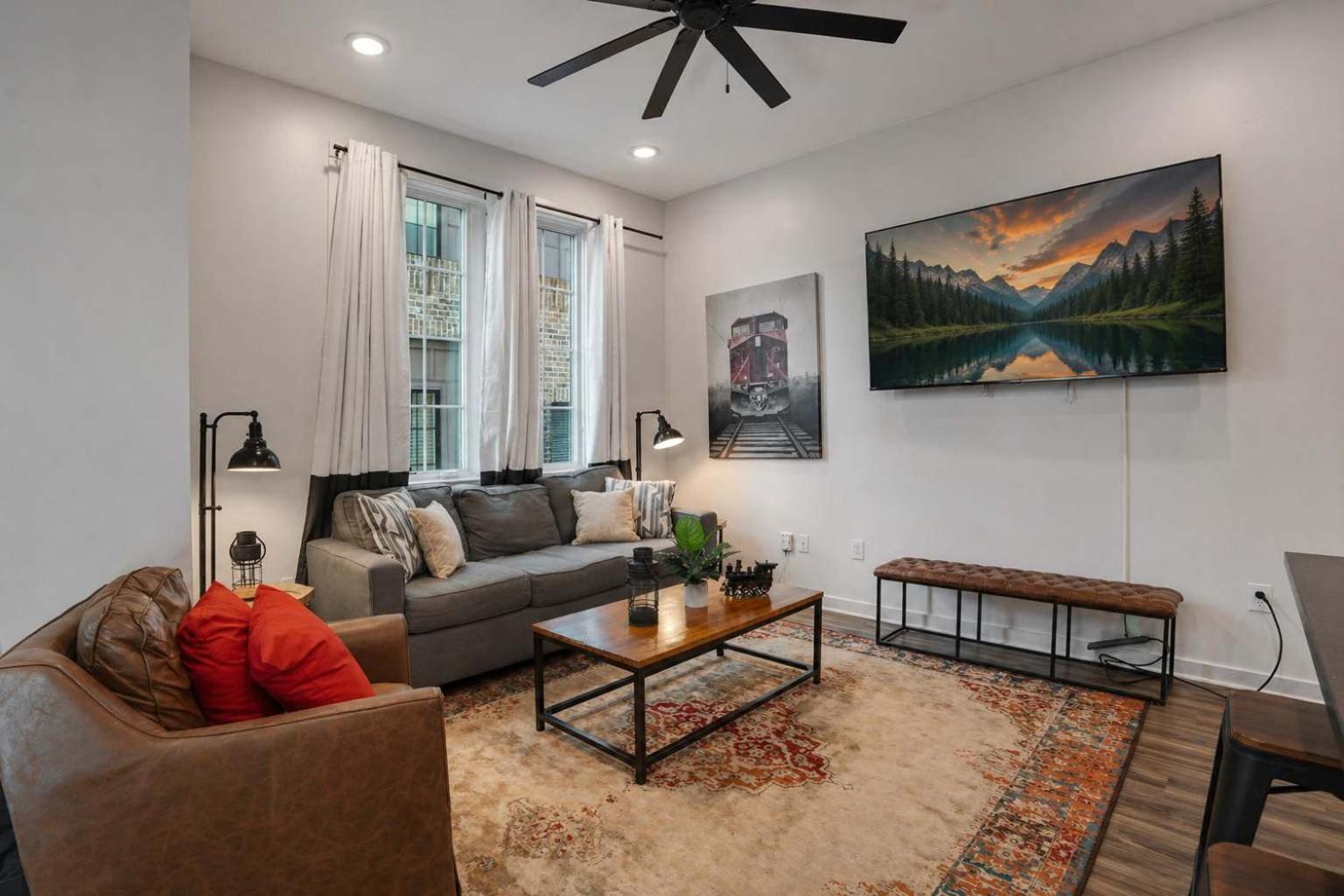 Group Getaway - 2 Homes Rooftops 28 * Nashville