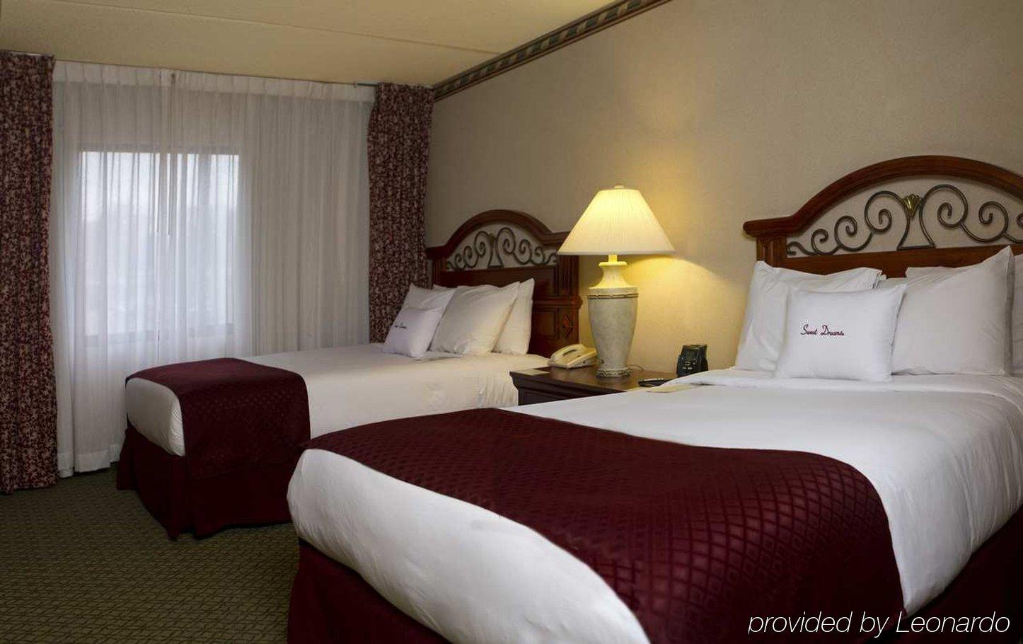 Hotel Doubletree By Hilton Airport